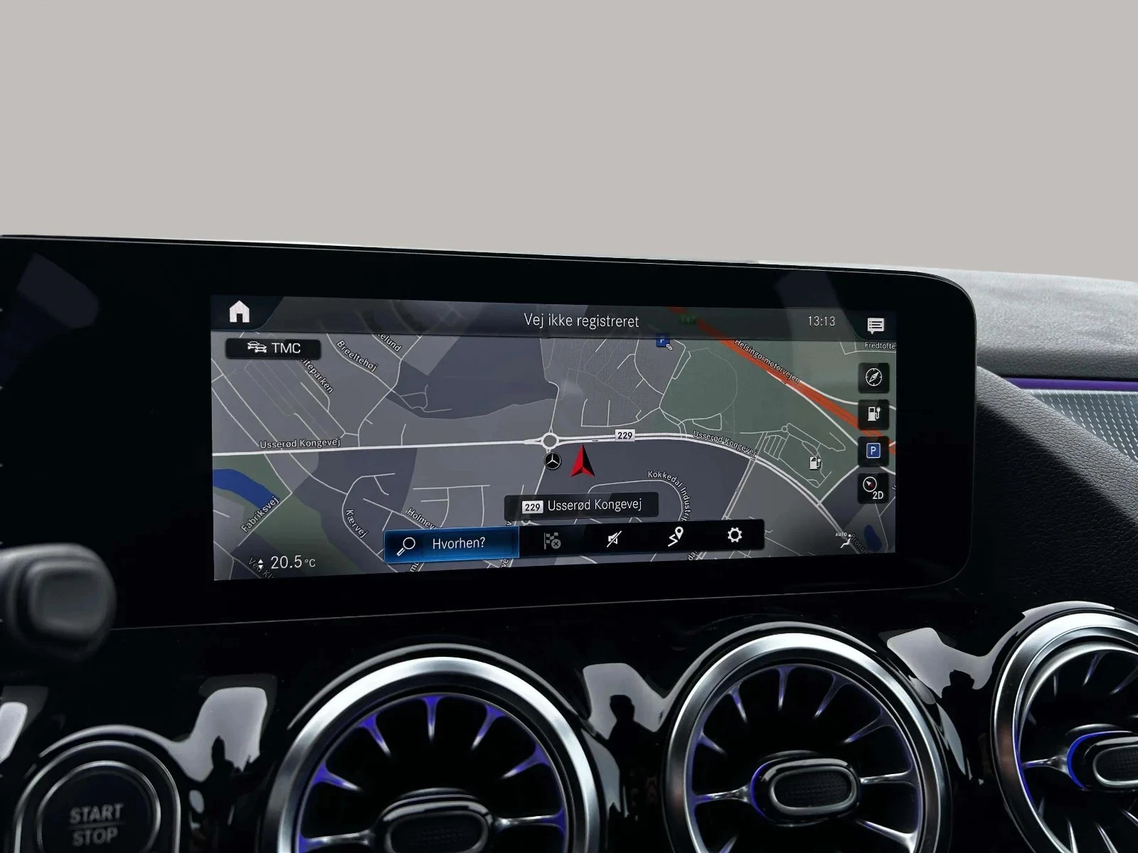 Mercedes-Benz-EQA-image-19