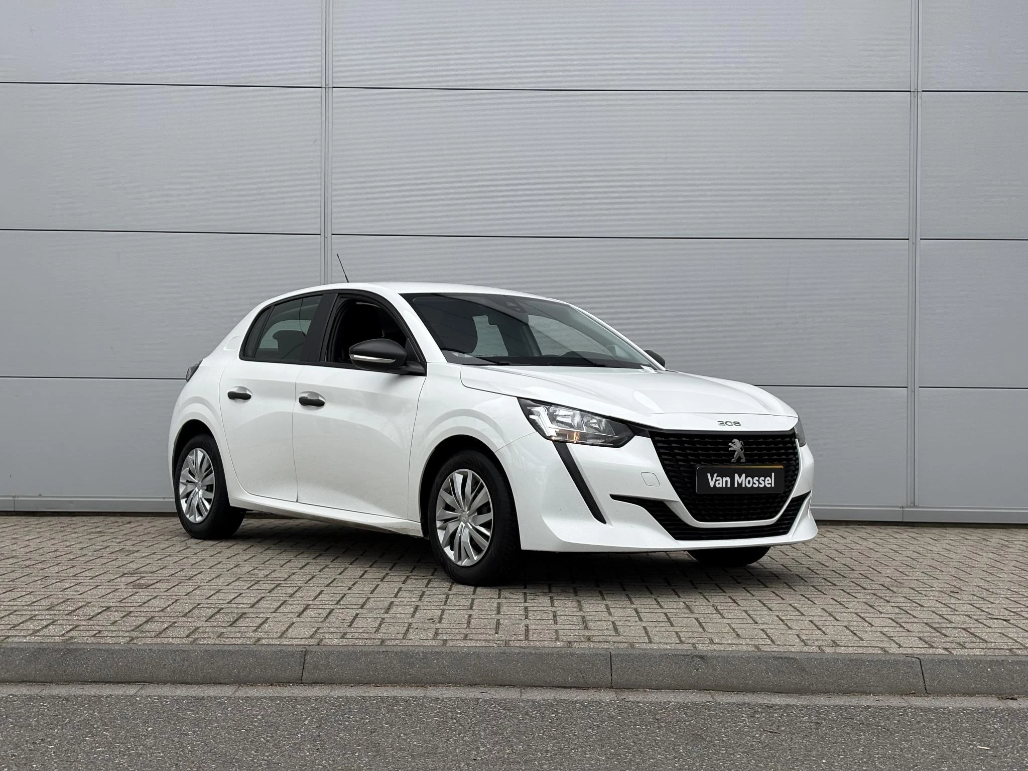 Peugeot-208-image-7