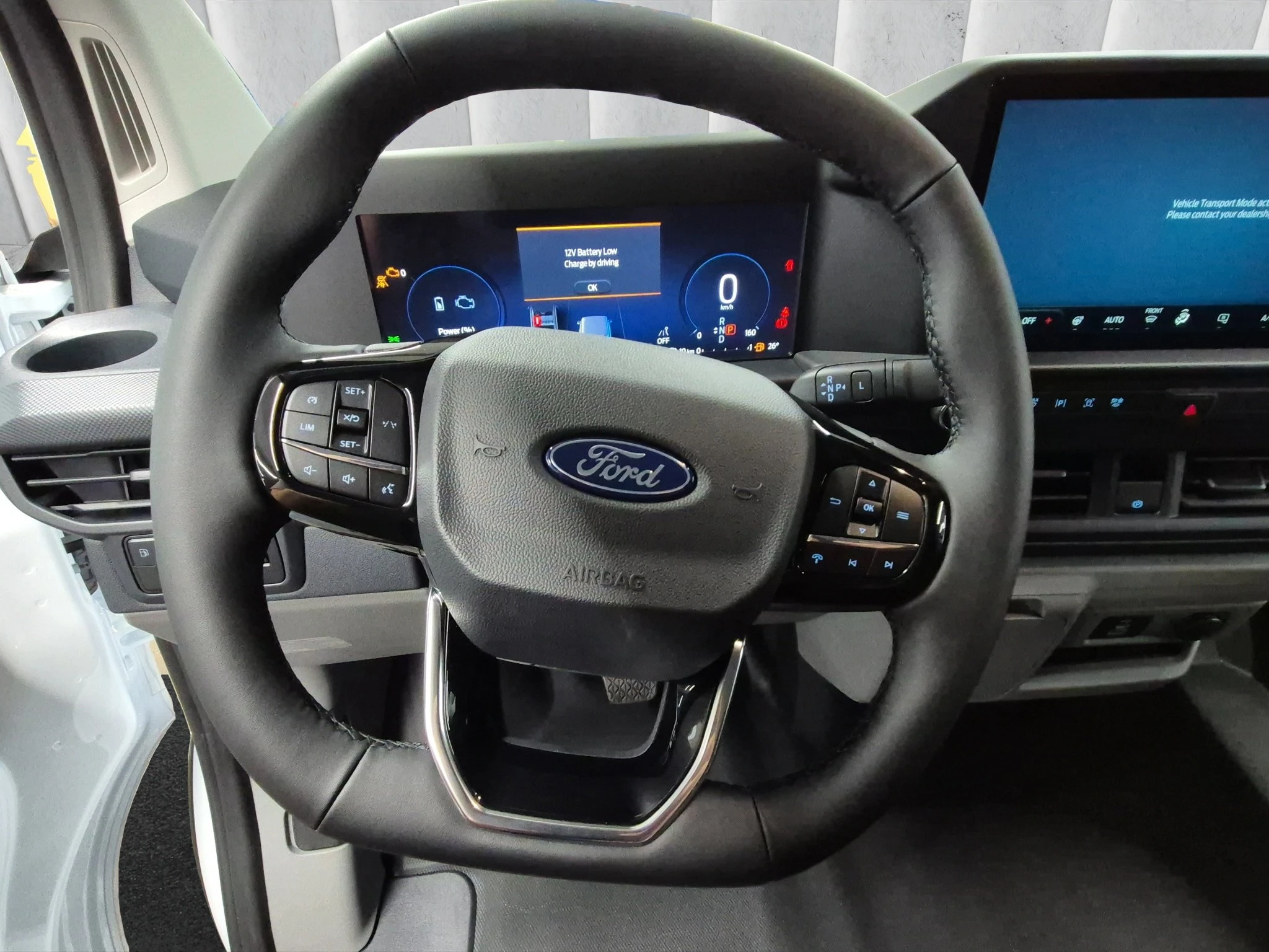 Ford-Transit Custom-image-12