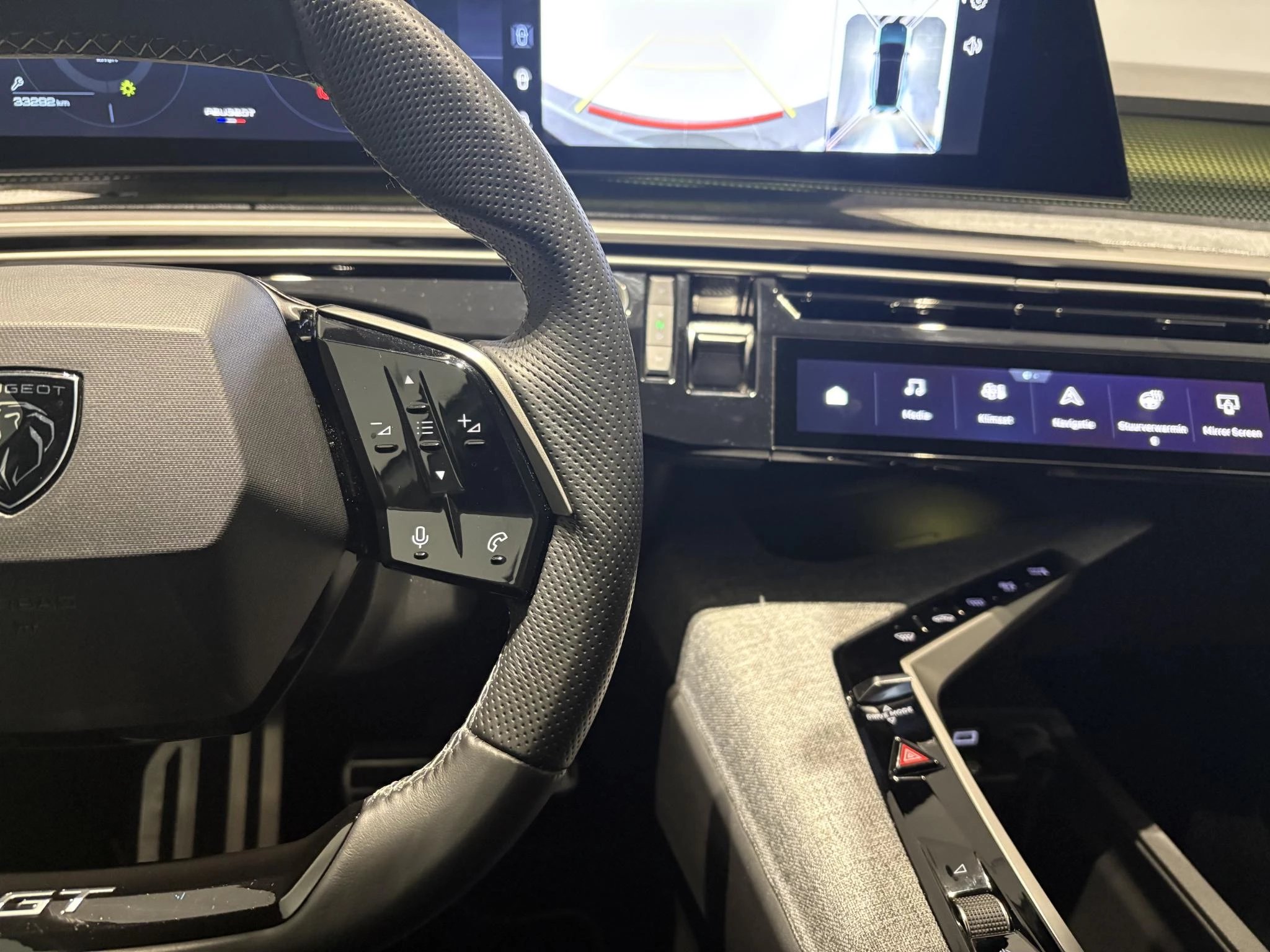 Peugeot 3008 1.2 Hybrid 136 GT