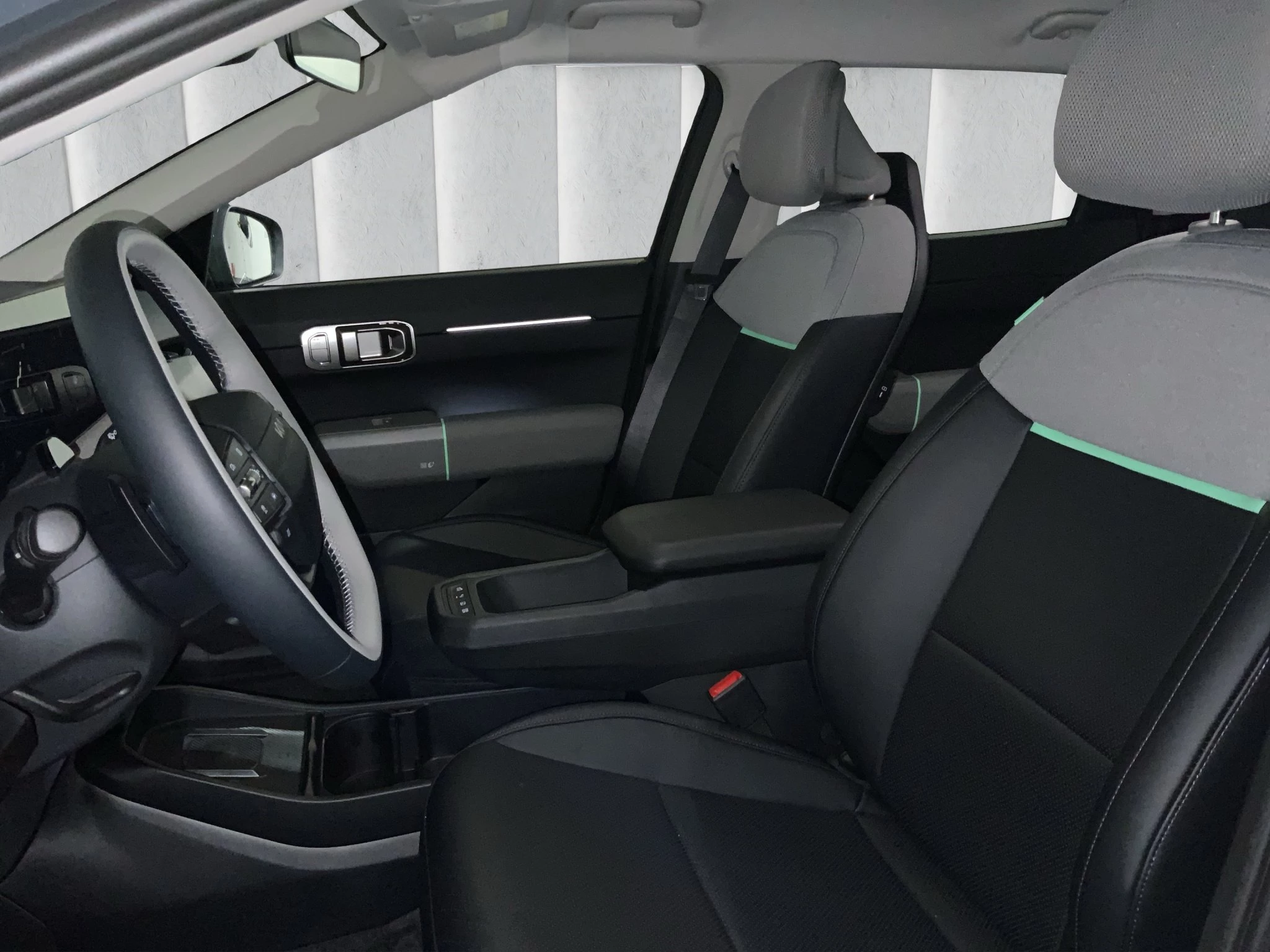 Kia EV4 Hatchback Earth 81 kWh 150 kW Frontantrieb Schräghecklimousine. 5-türig