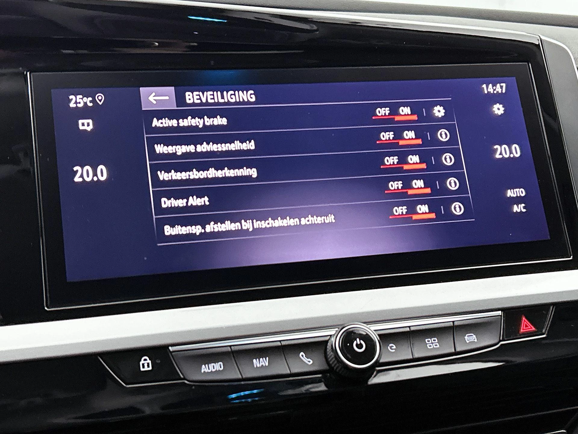 Opel Grandland 1.6 Turbo Plug-In Hybrid Ultimate