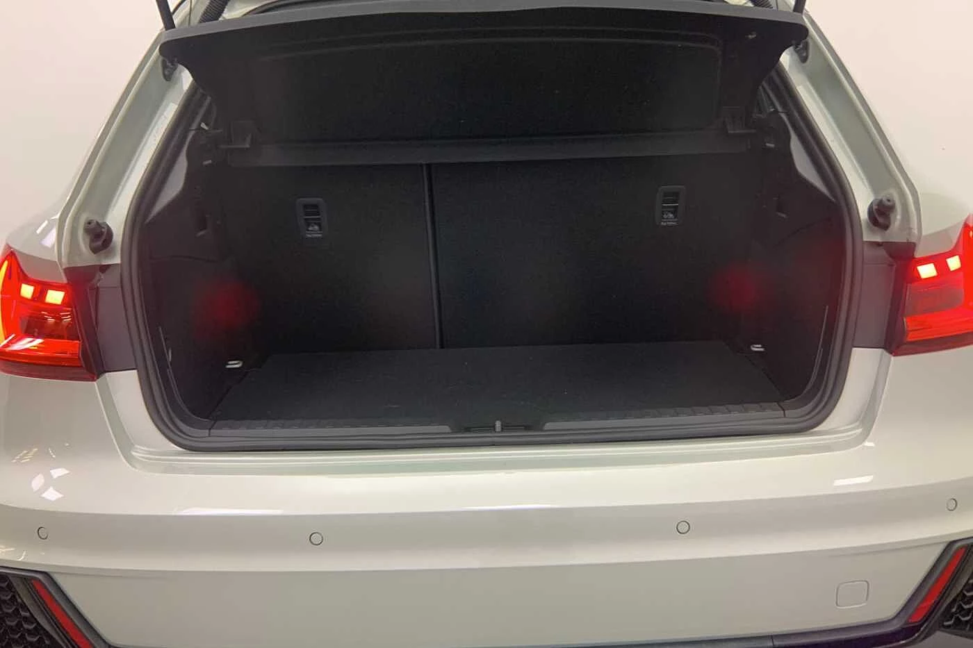 Audi-A1 Sportback-image-8