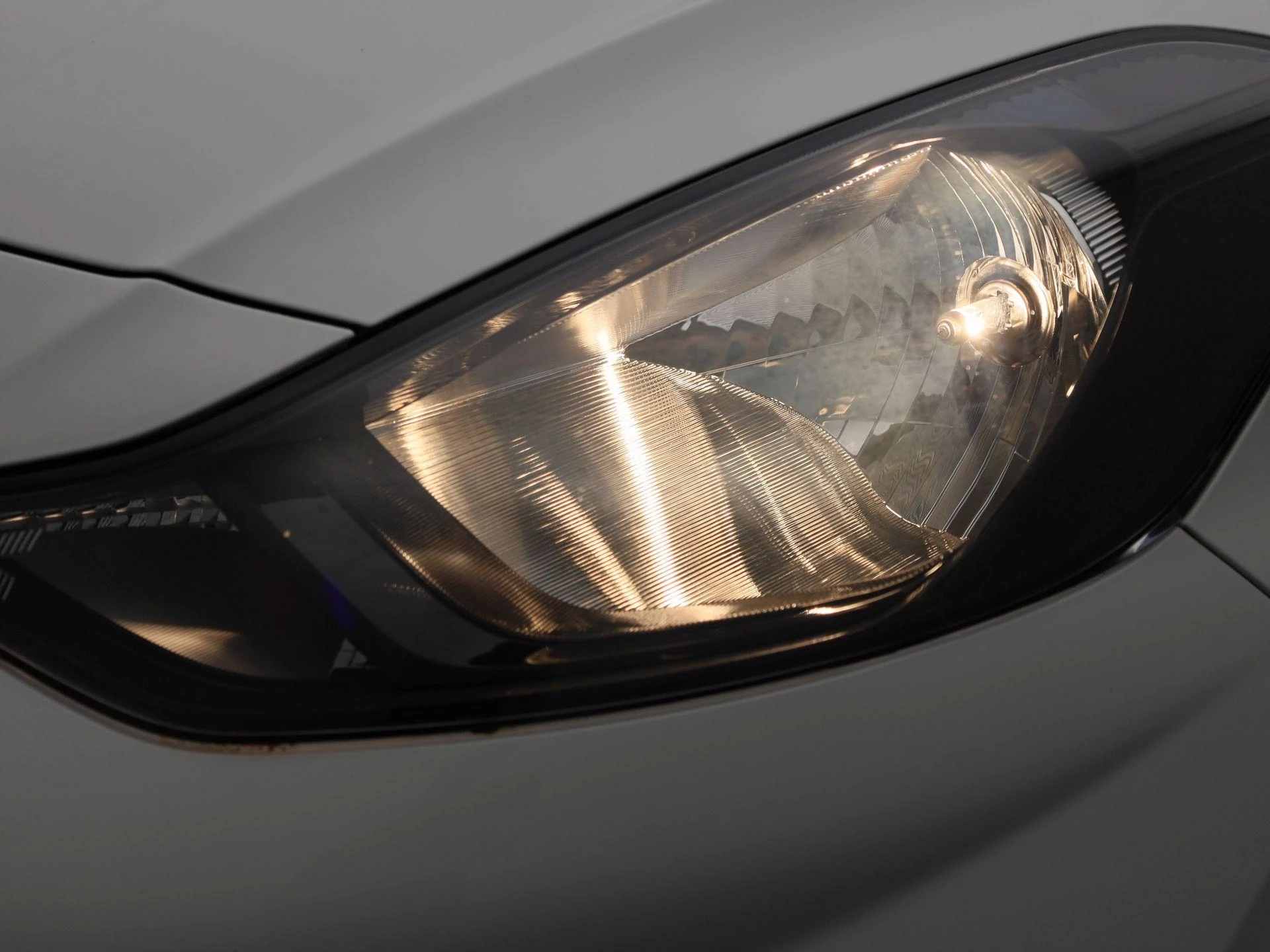 Hyundai-i10-image-12