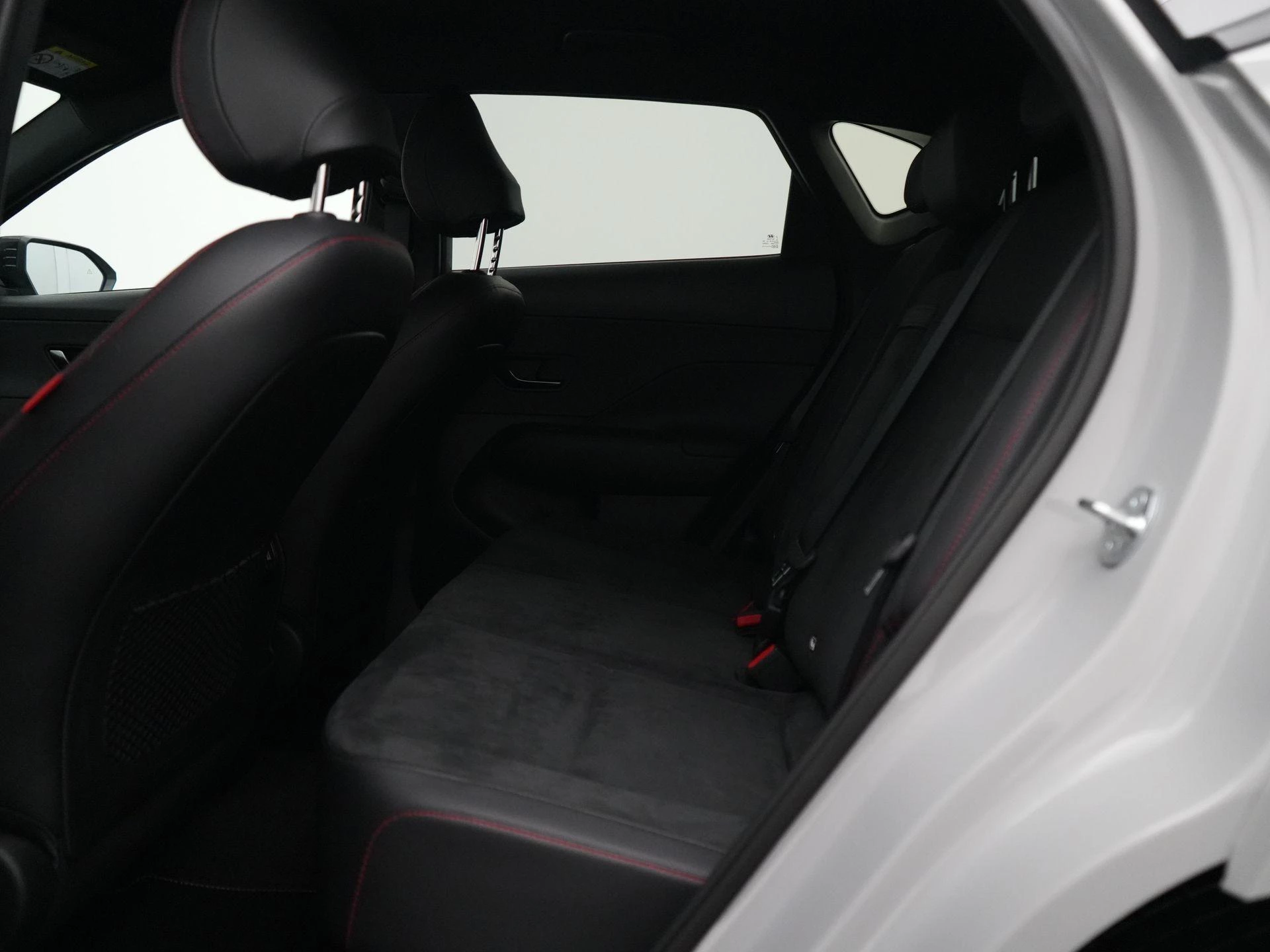 Hyundai-Kona-image-40