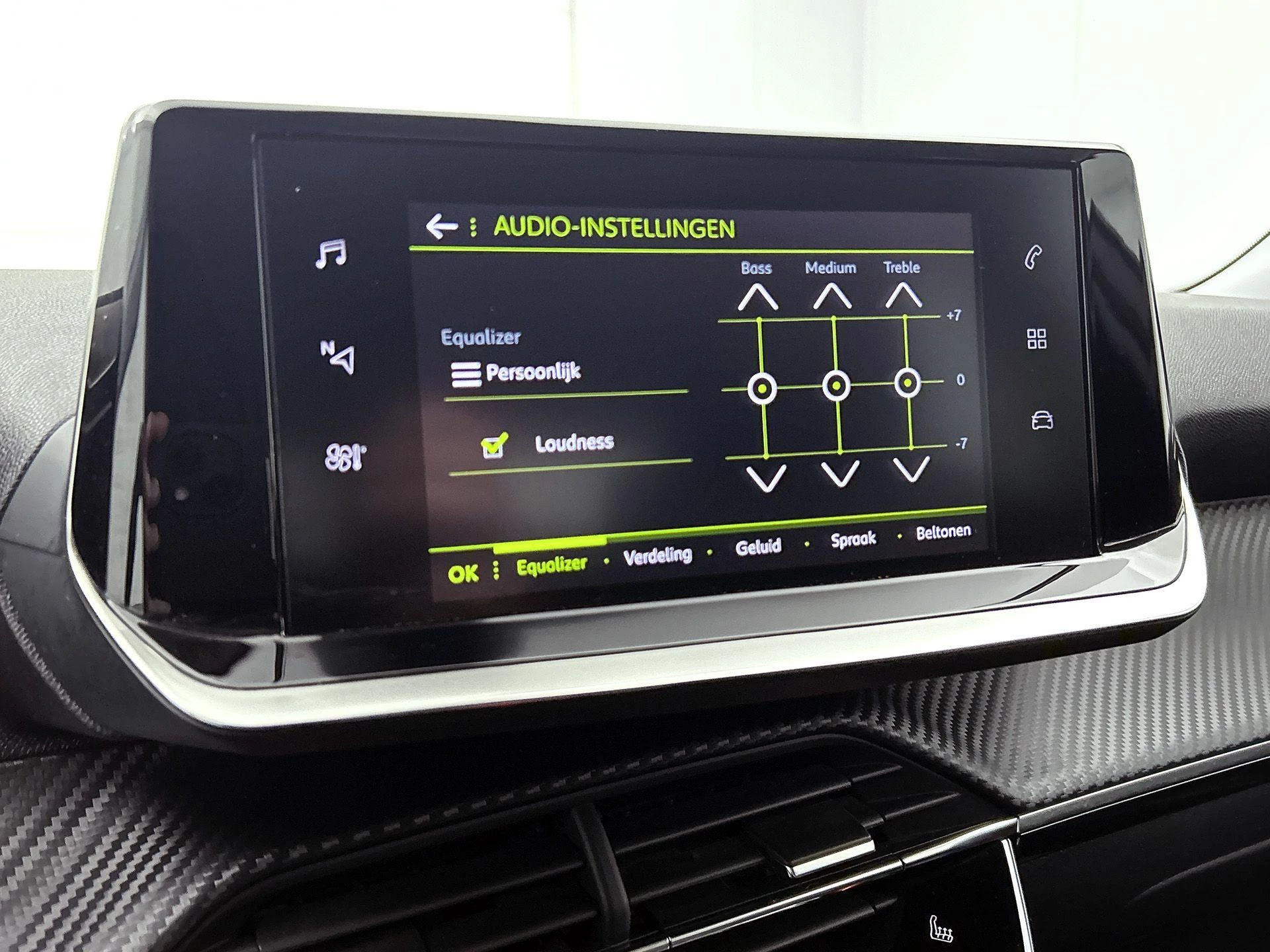 Peugeot-2008-image-8