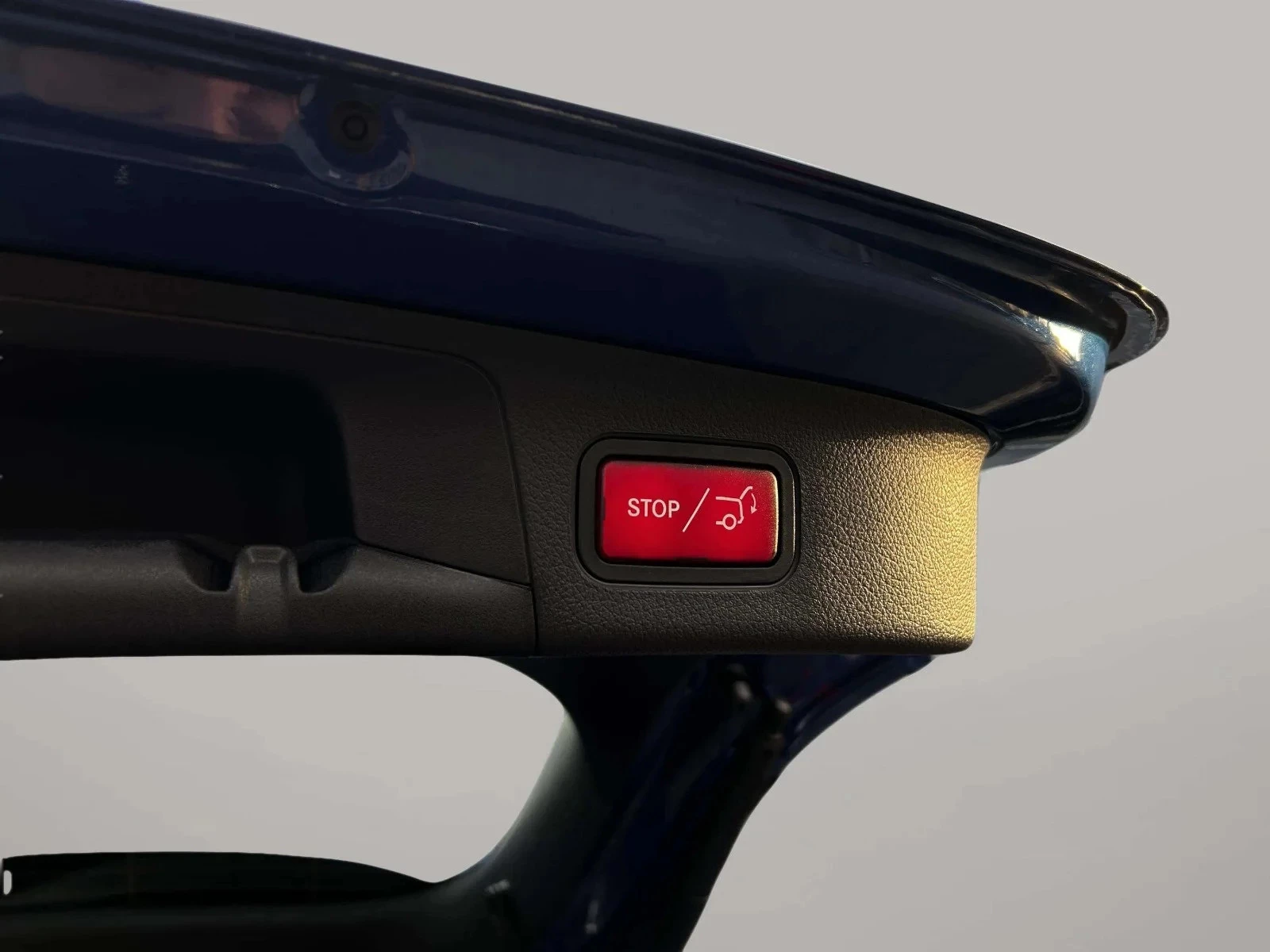 Mercedes-Benz-EQA-image-22