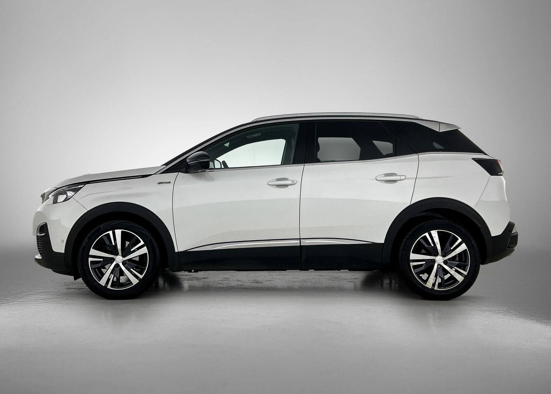 Peugeot-3008-image-1