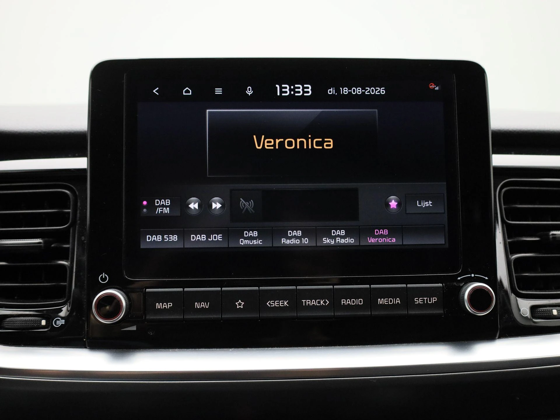 Kia-Stonic-image-18