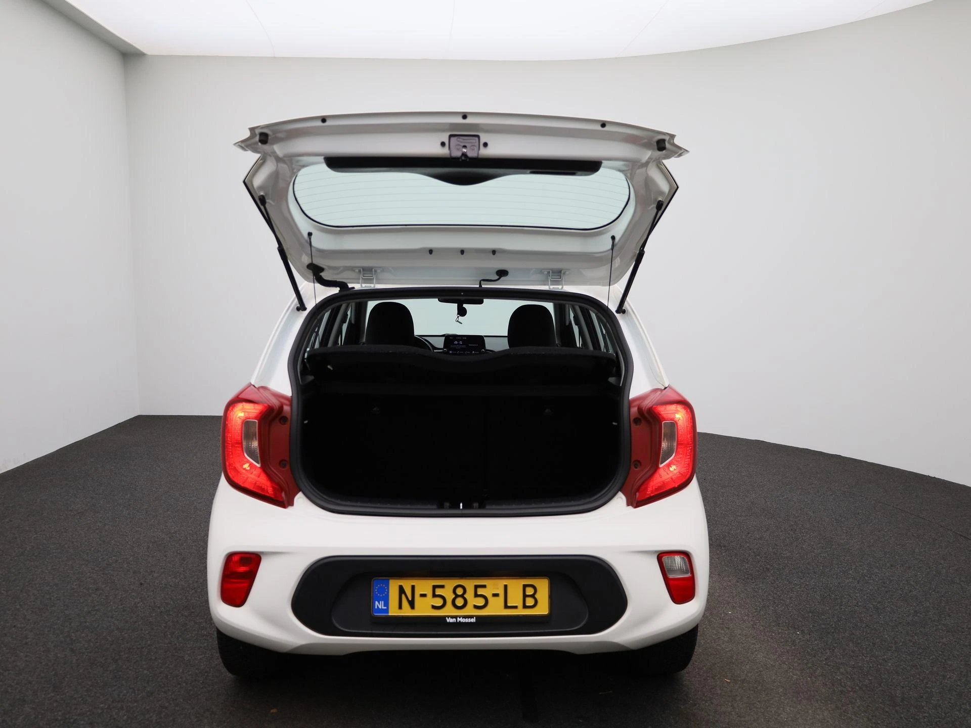 Kia-Picanto-image-11