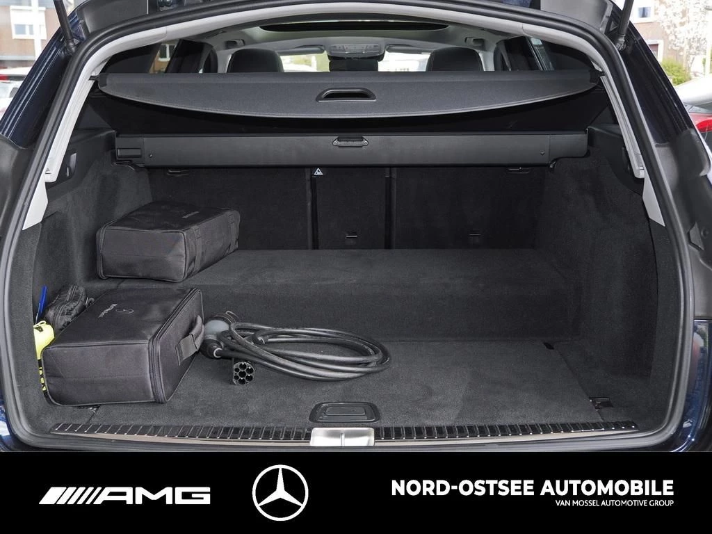 Mercedes-Benz-E-Klasse-image-10