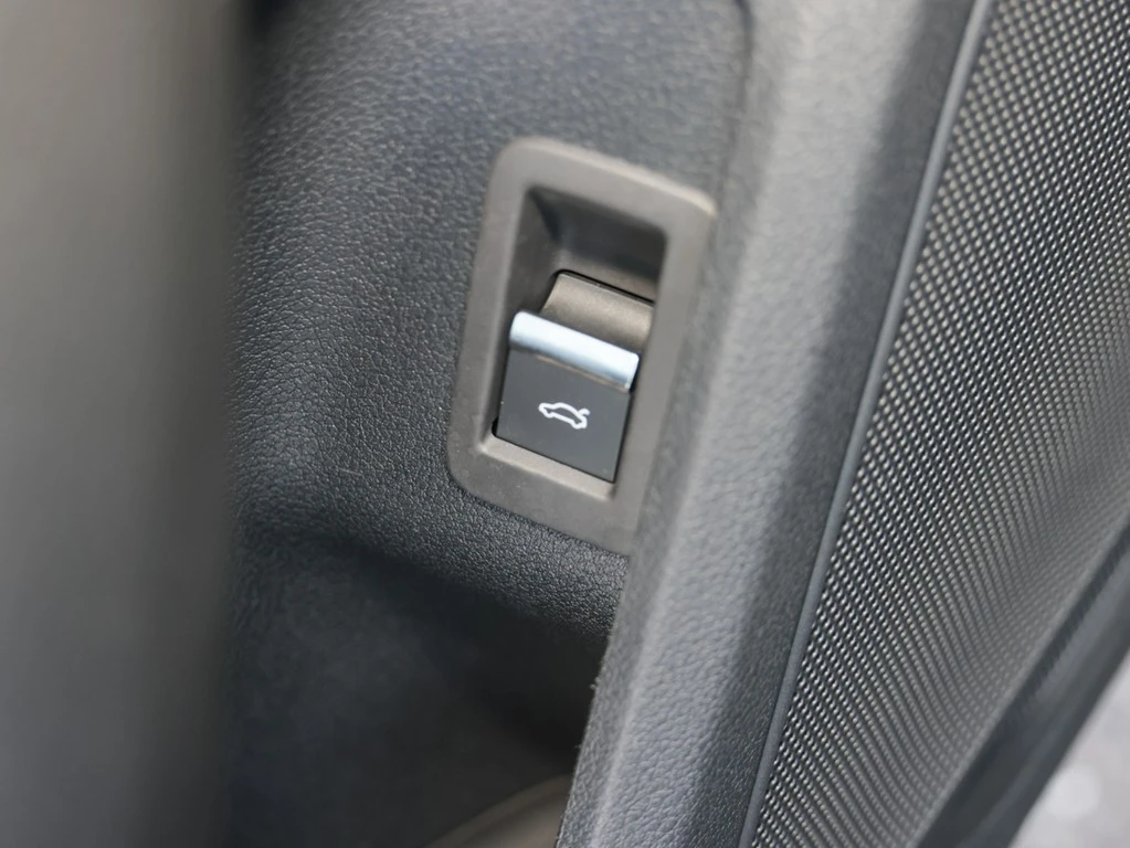 Audi-A4-image-7