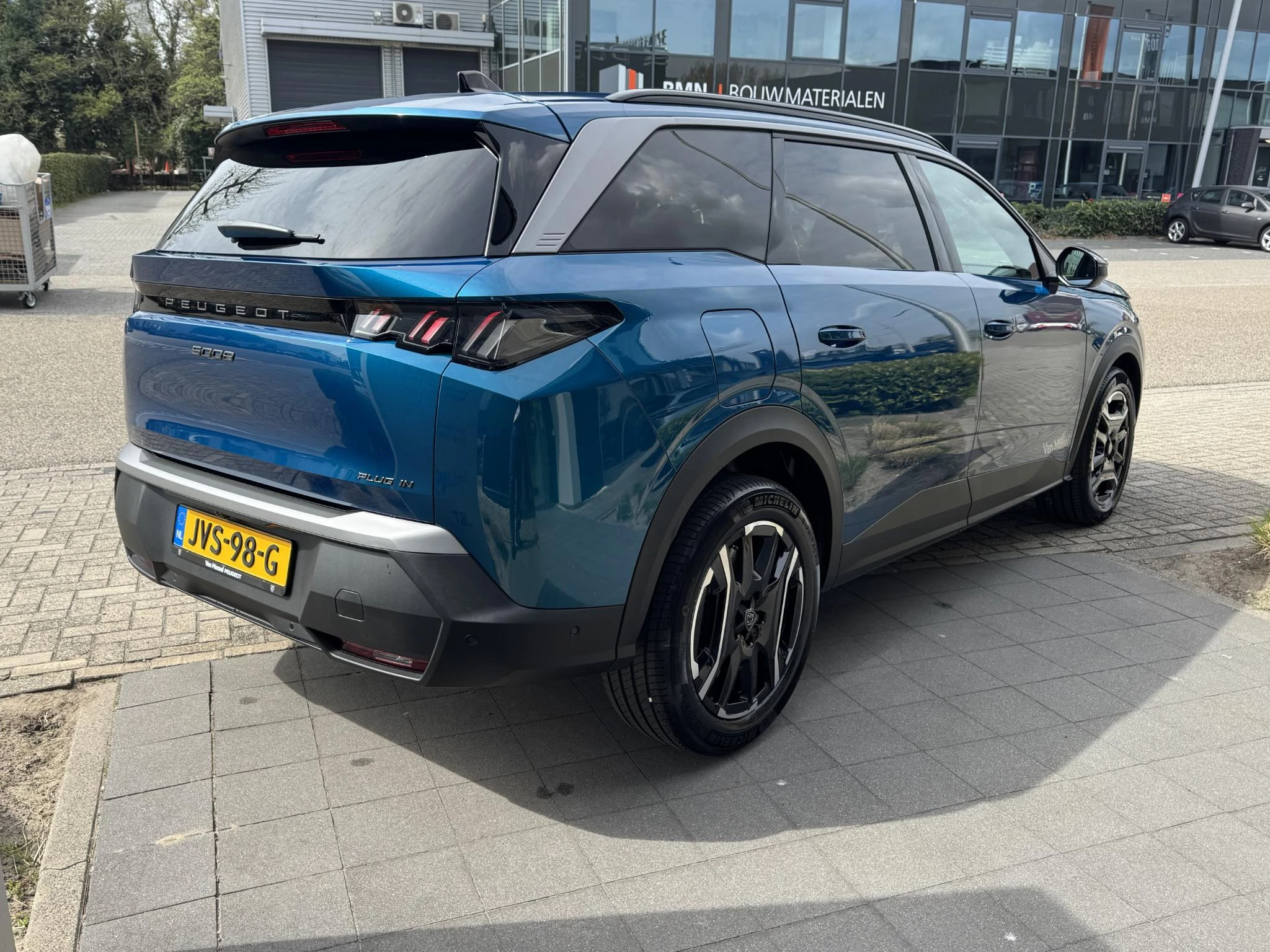 Peugeot 5008