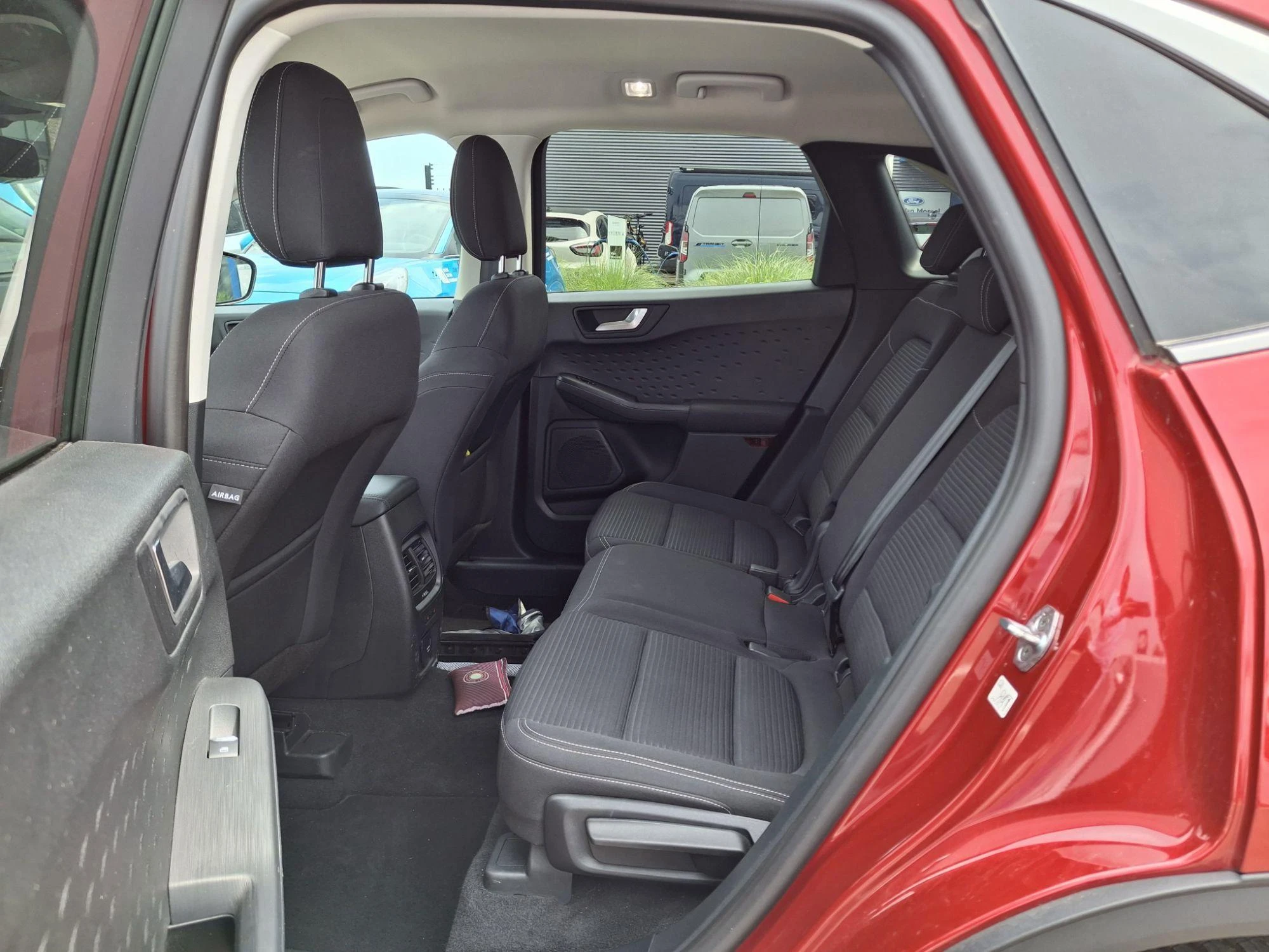 Ford-Kuga-image-9
