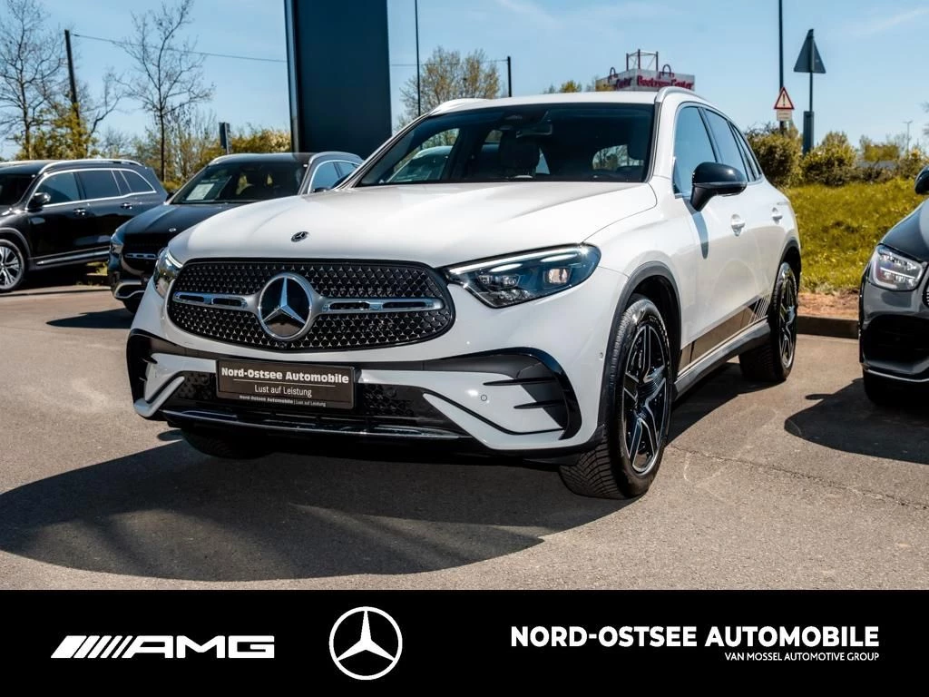 Mercedes-Benz GLC 200 4M EDITION AMG MEMORY 360 AHK NAVI TEMPO AMG Line