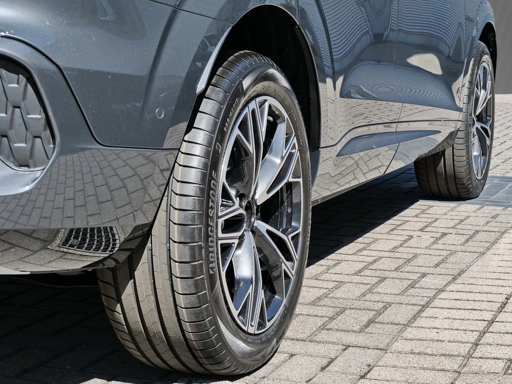 Audi-Q3-image-4