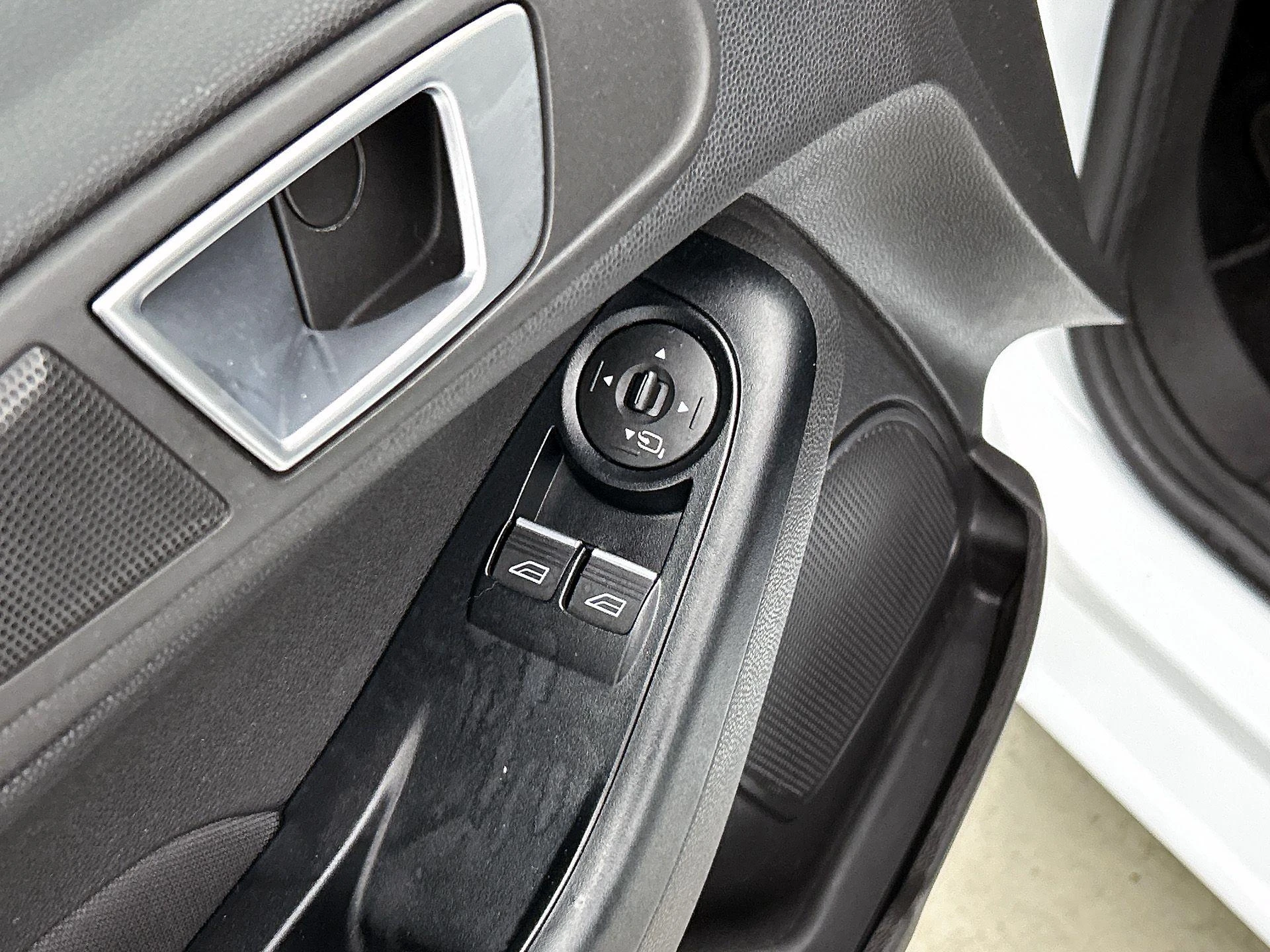 Ford-Fiesta-image-23