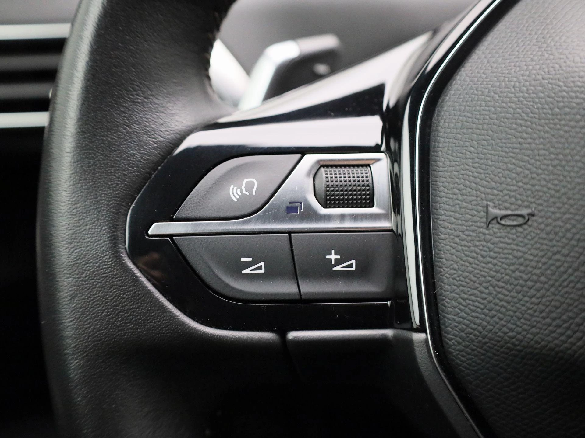 Peugeot 5008 1.5 BlueHDi 96kW S&S EAT8 Active Pack