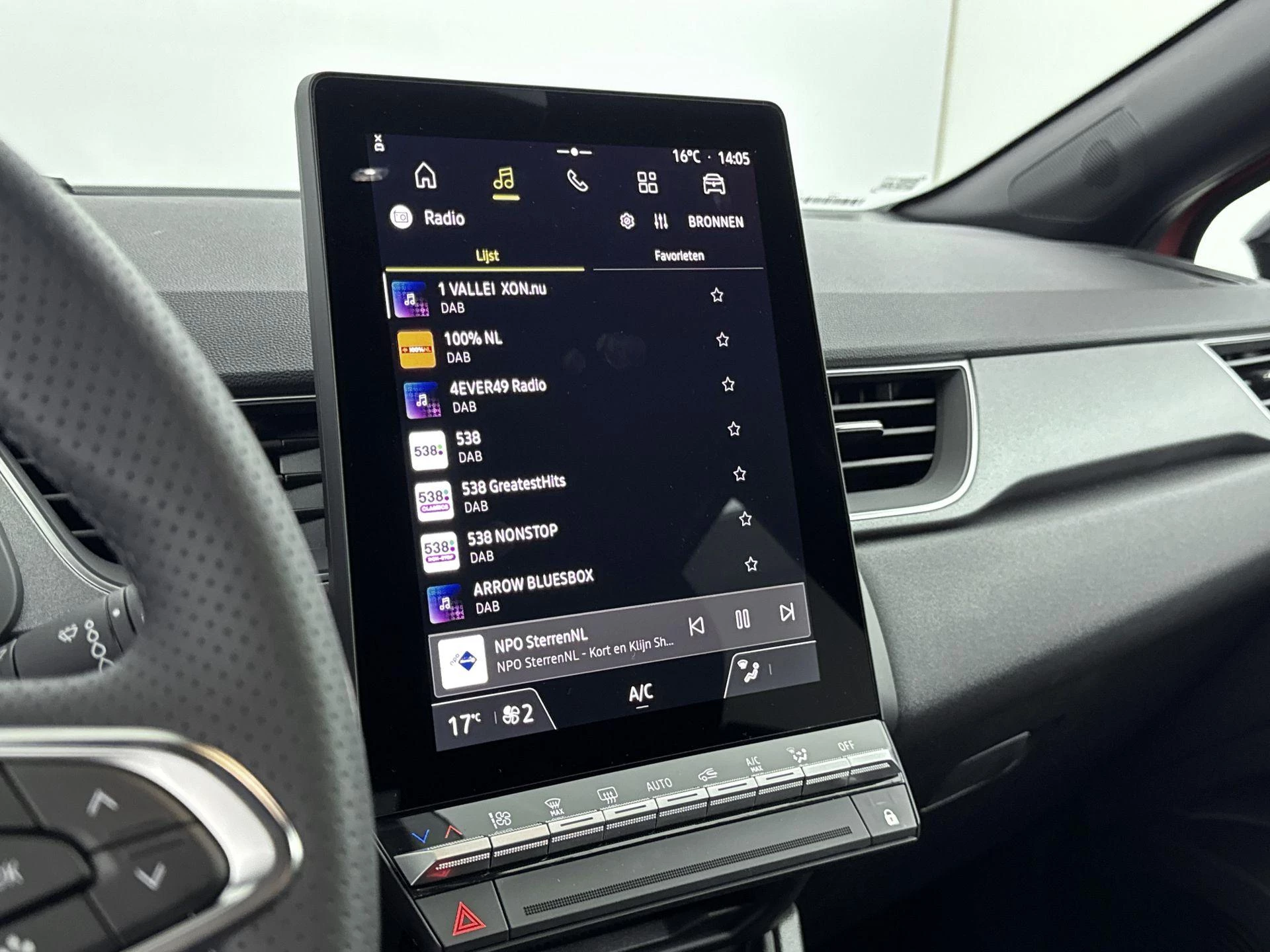 Renault-Captur-image-6