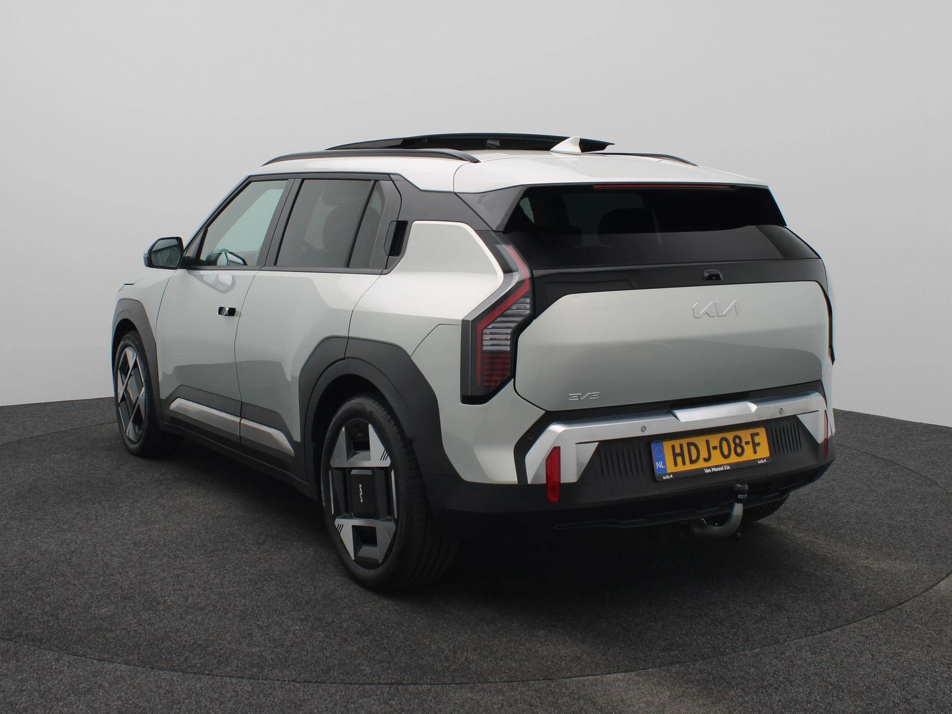 Kia-EV3-image-2