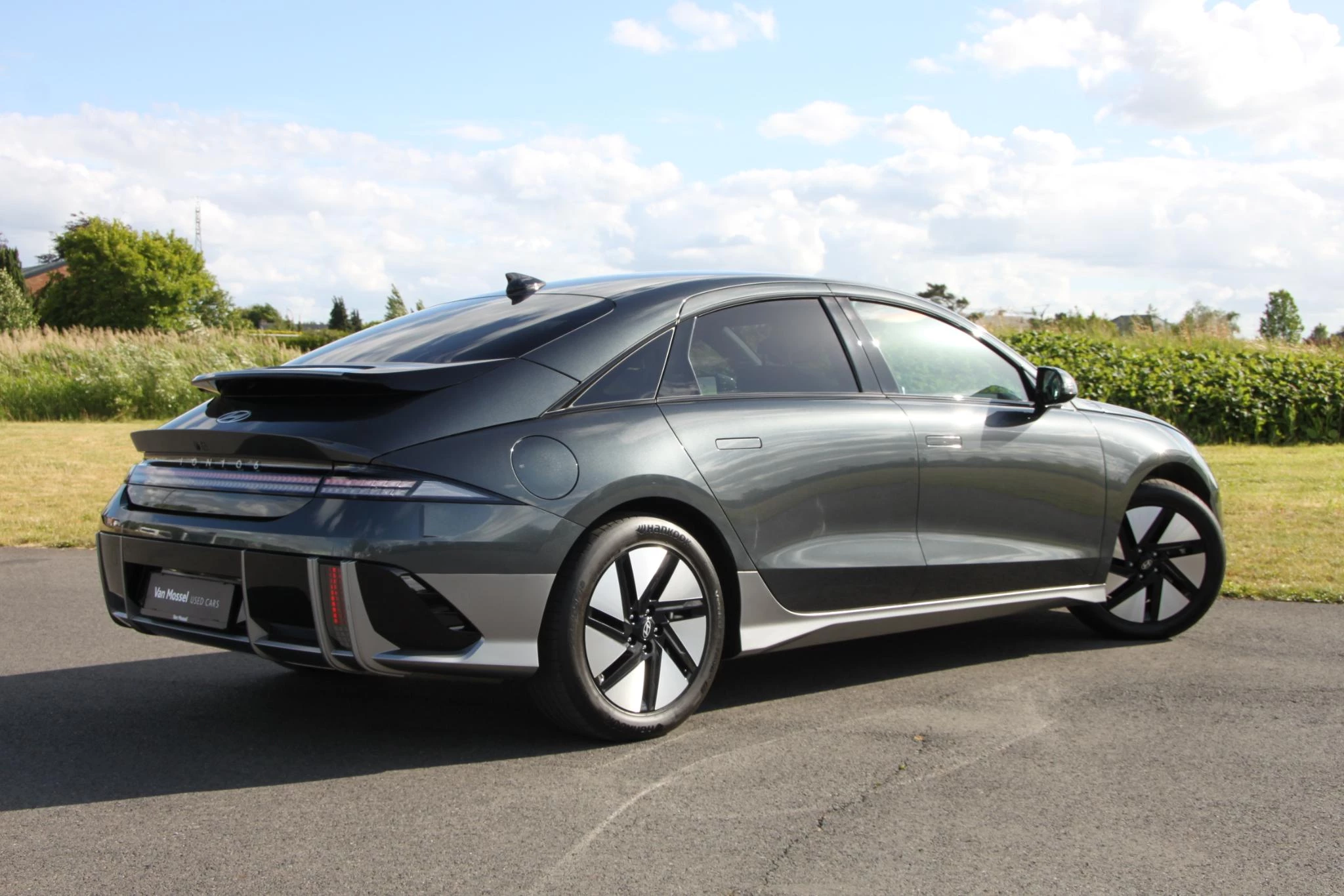 Hyundai IONIQ 6 Core Plus 77kWh