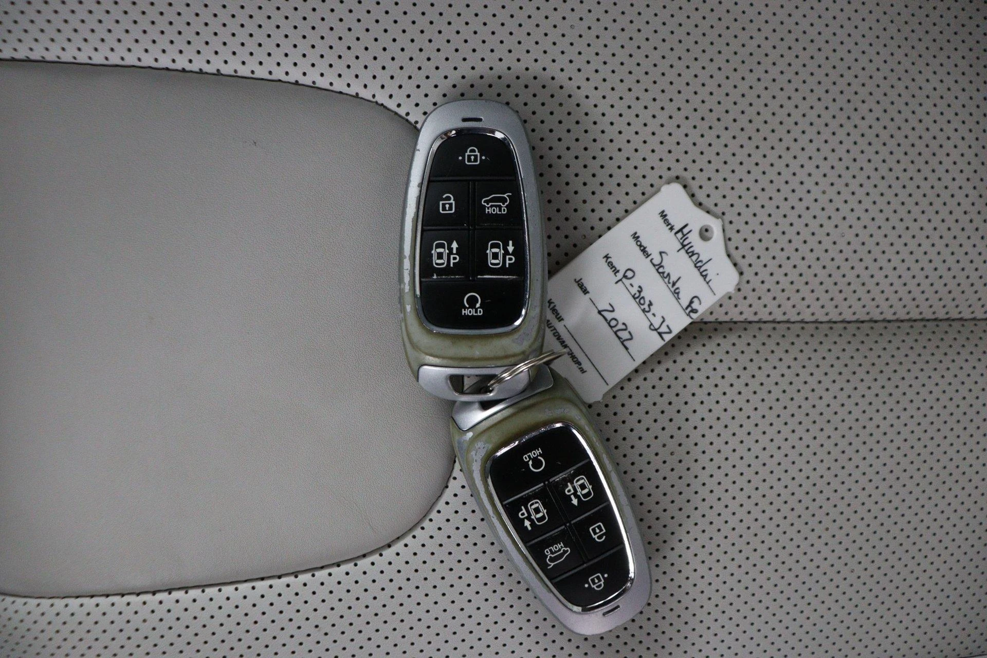 Hyundai-Santa Fe-image-13