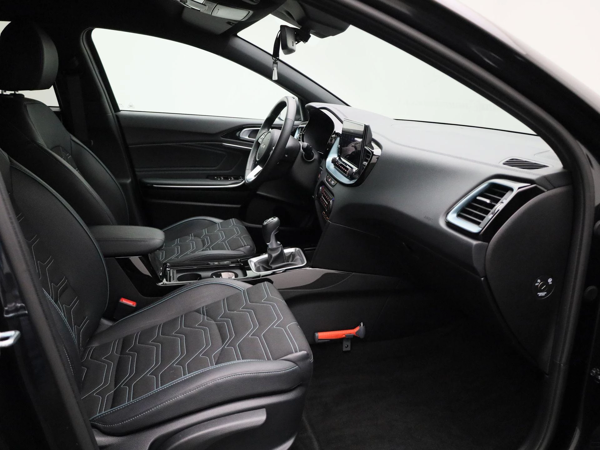 Kia-Ceed Sportswagon-image-35