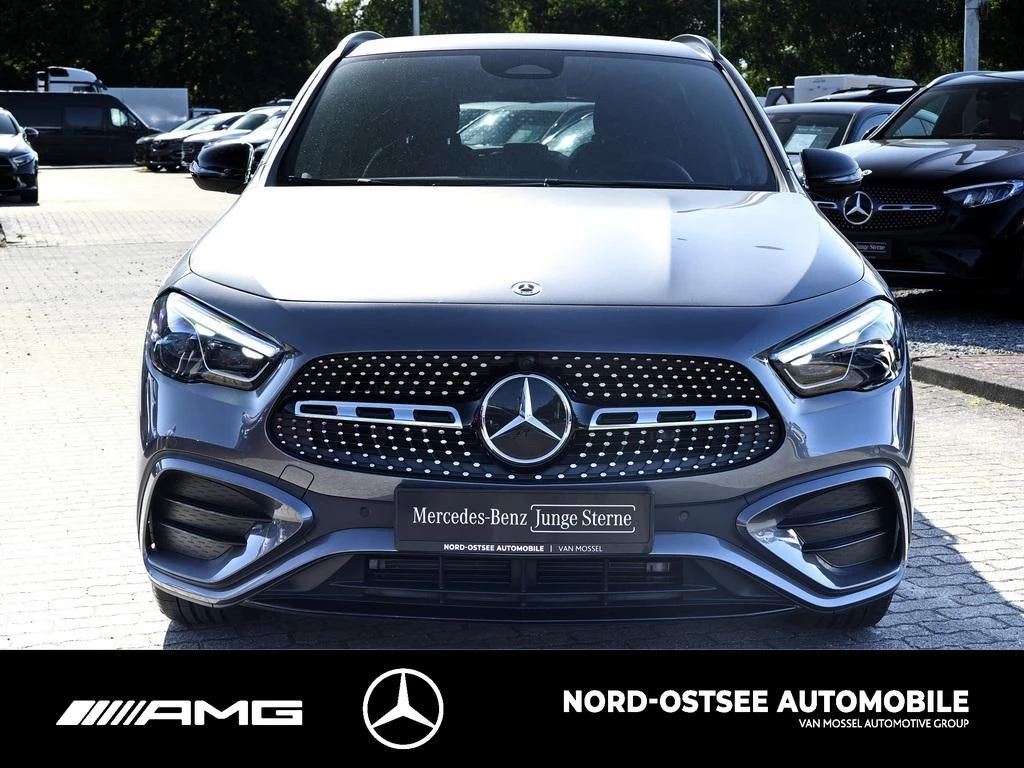 Mercedes-Benz GLA 220 d 4M AMG KAMERA AHK SOUND NIGHT TOTW. AMG Line