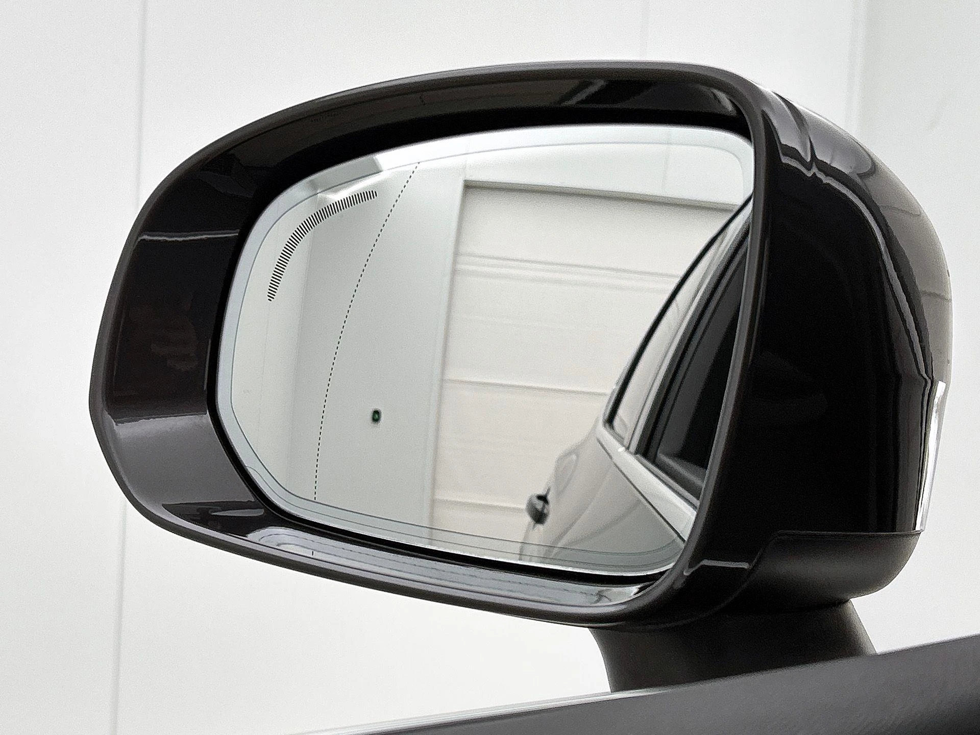 Volvo-XC60-image-20