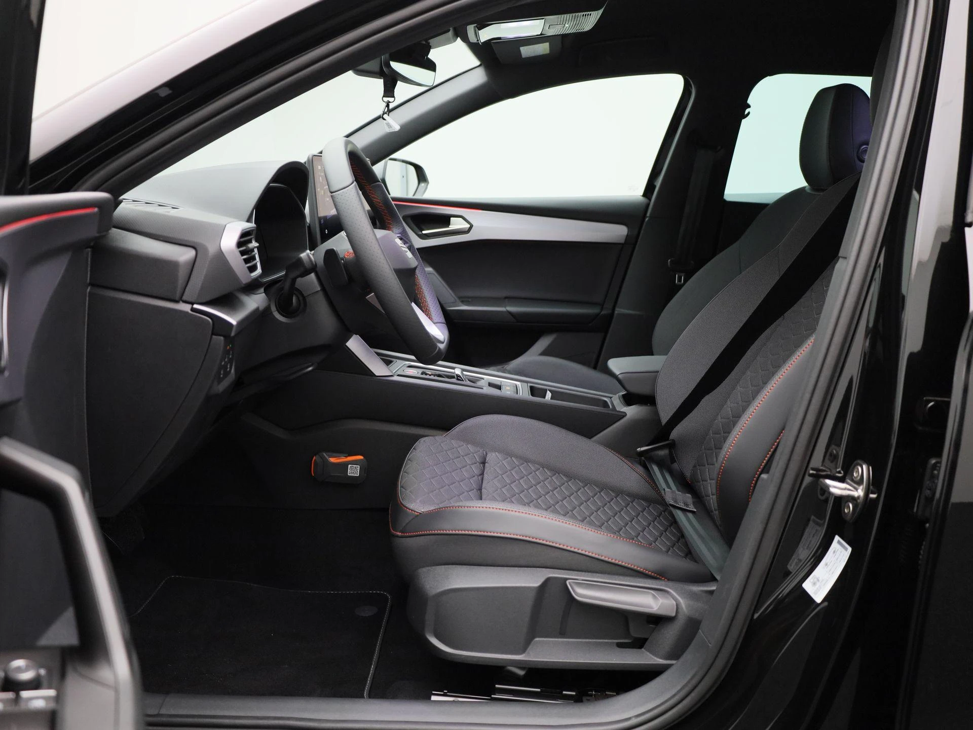 SEAT Leon Sportstourer 1.5 TSI e-Hybrid FR Business