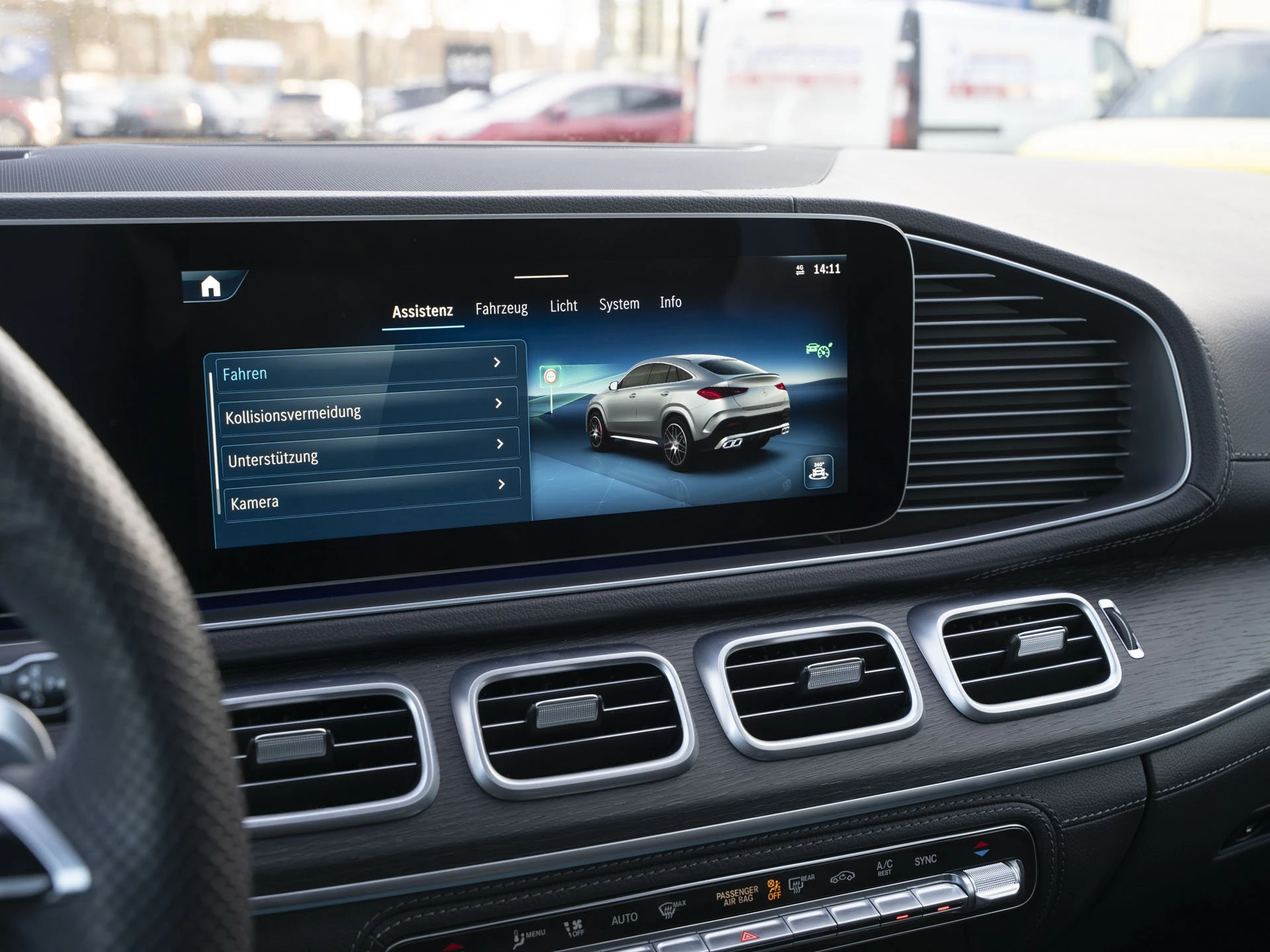 Mercedes-Benz-GLE-image-14