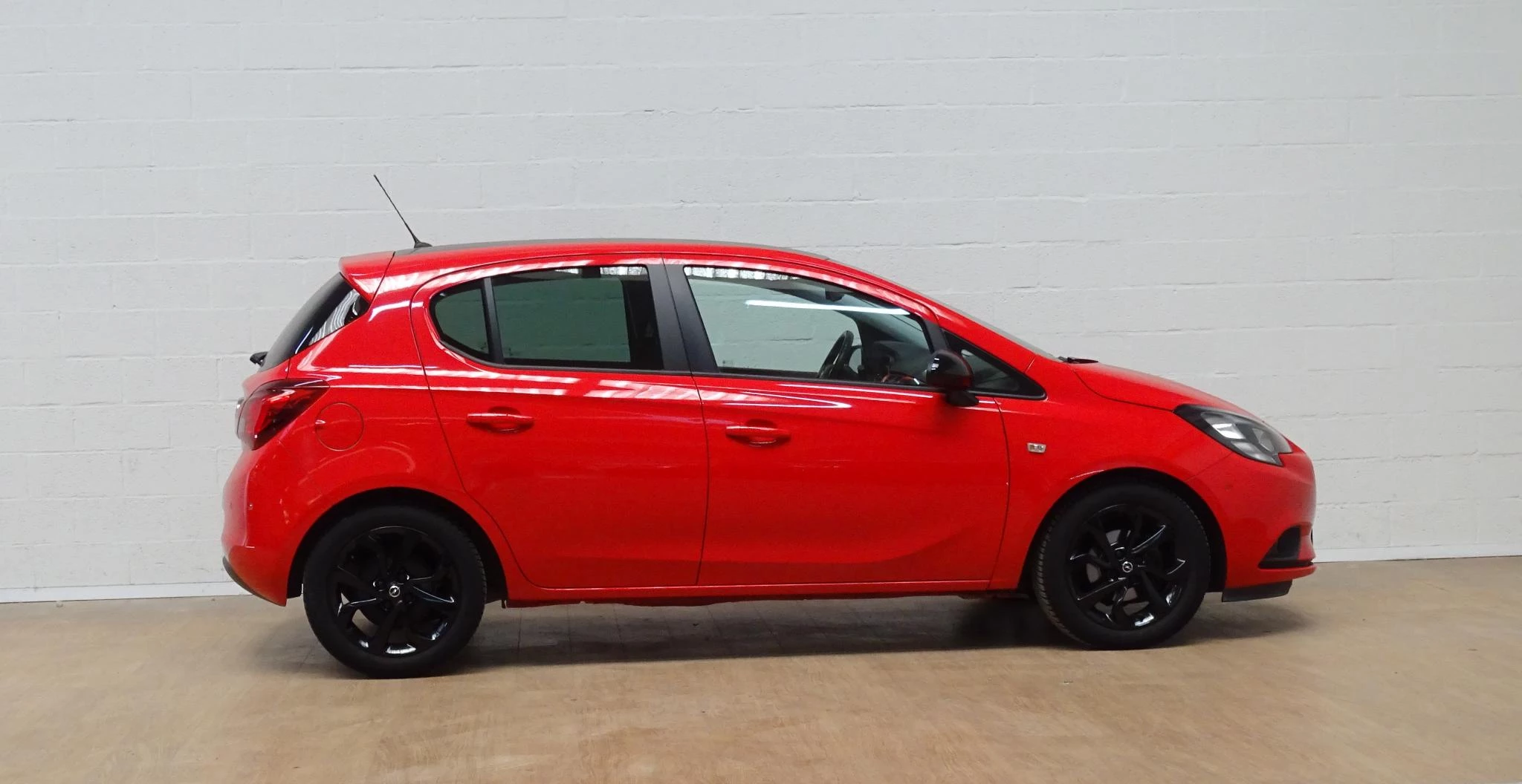 Opel Corsa 1.4 Black Edition
