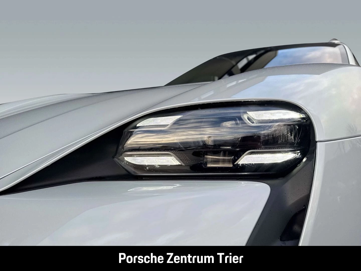 Porsche Taycan 4 Cross Turismo HA-Lenkung InnoDrive LED -