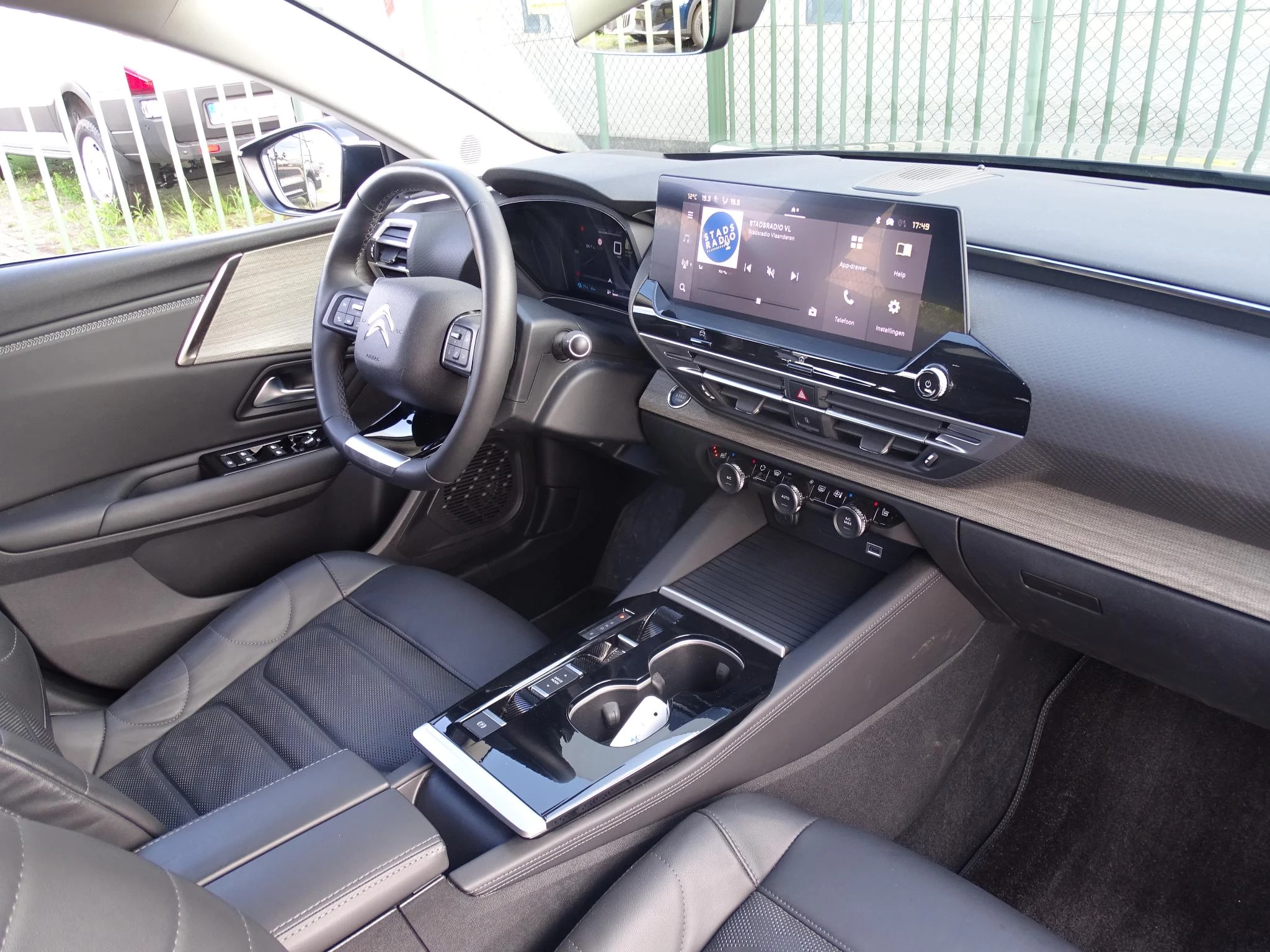 Citroën C5 X 1.6T Hybrid plus