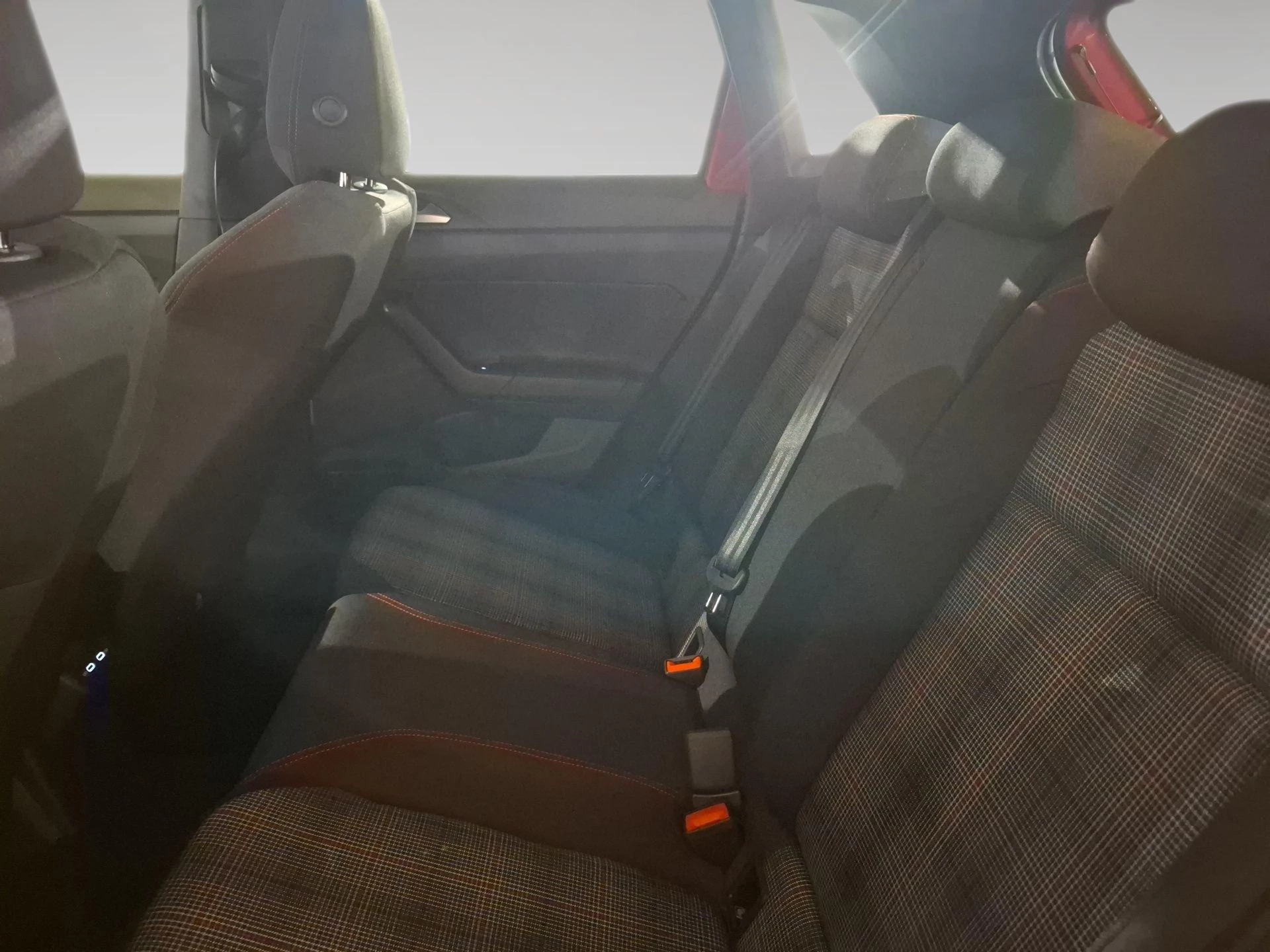 Volkswagen-Polo-image-10