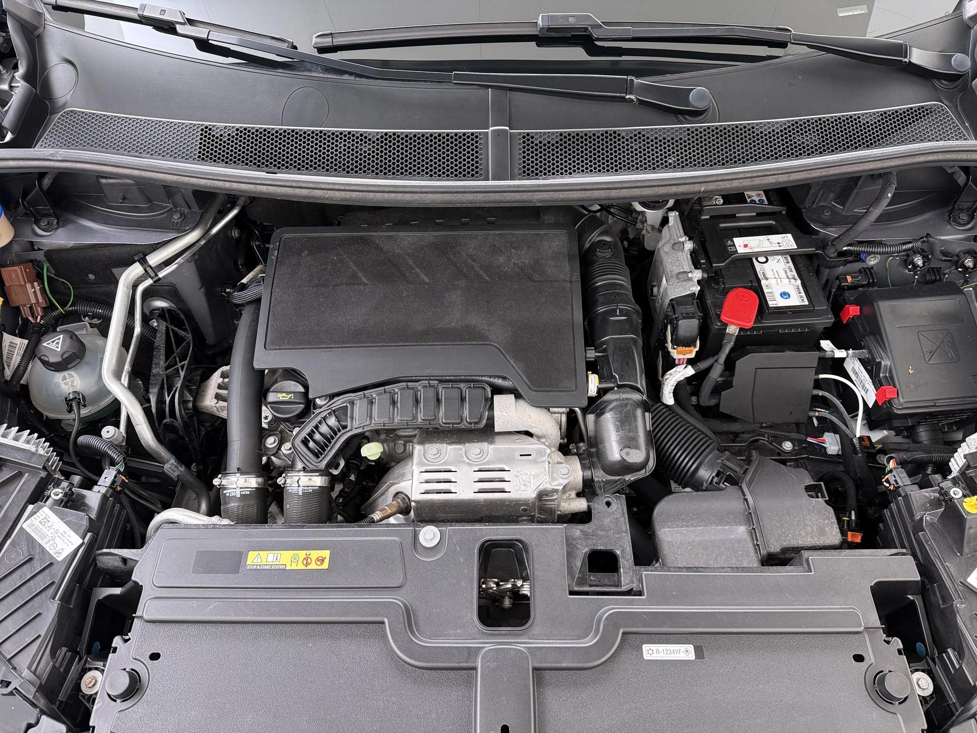 Opel-Grandland-image-14