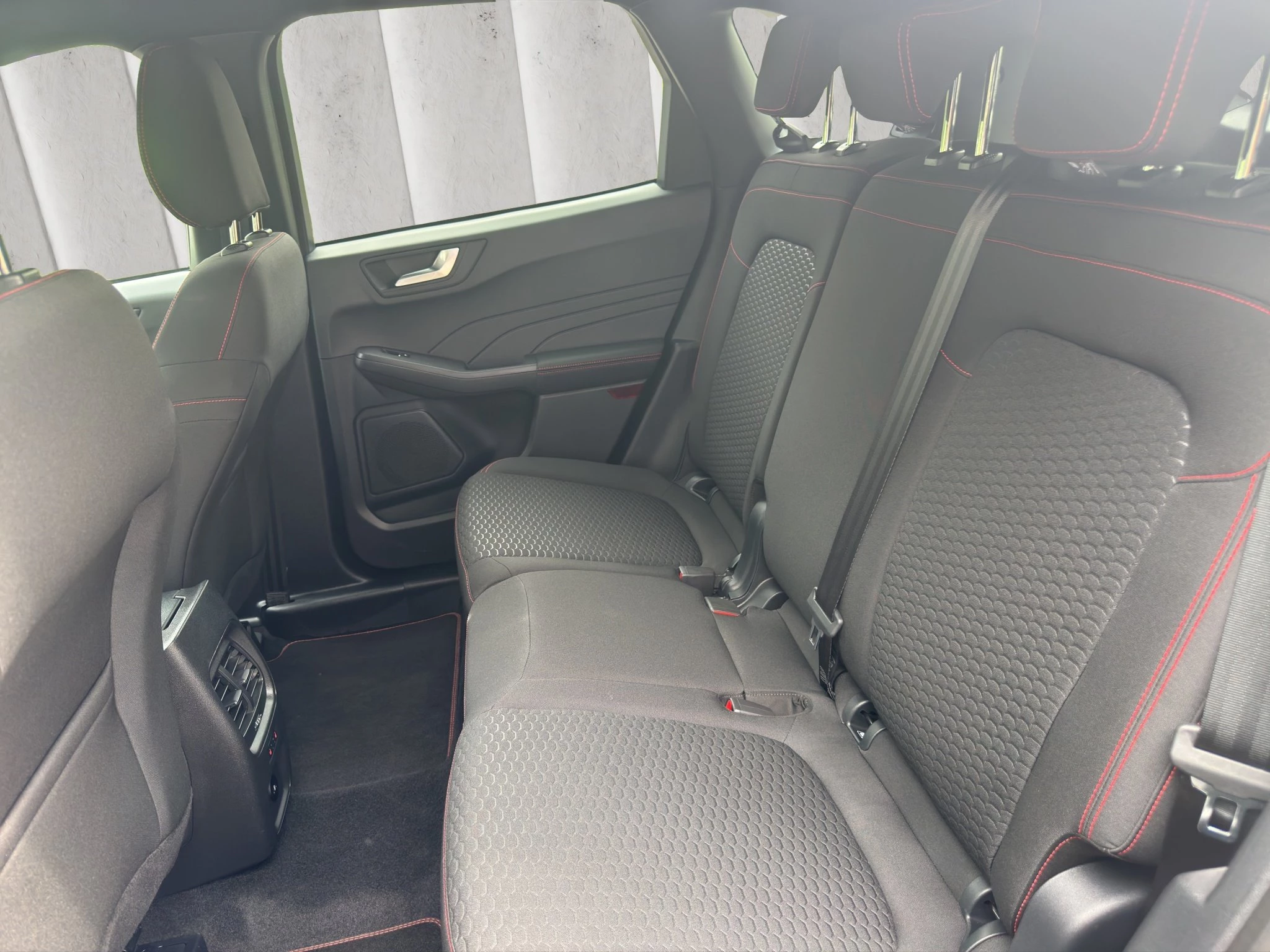 Ford Kuga ST-Line Plug-in*LED-MATRIX*KAM*NAVI*WINTER-PKT.