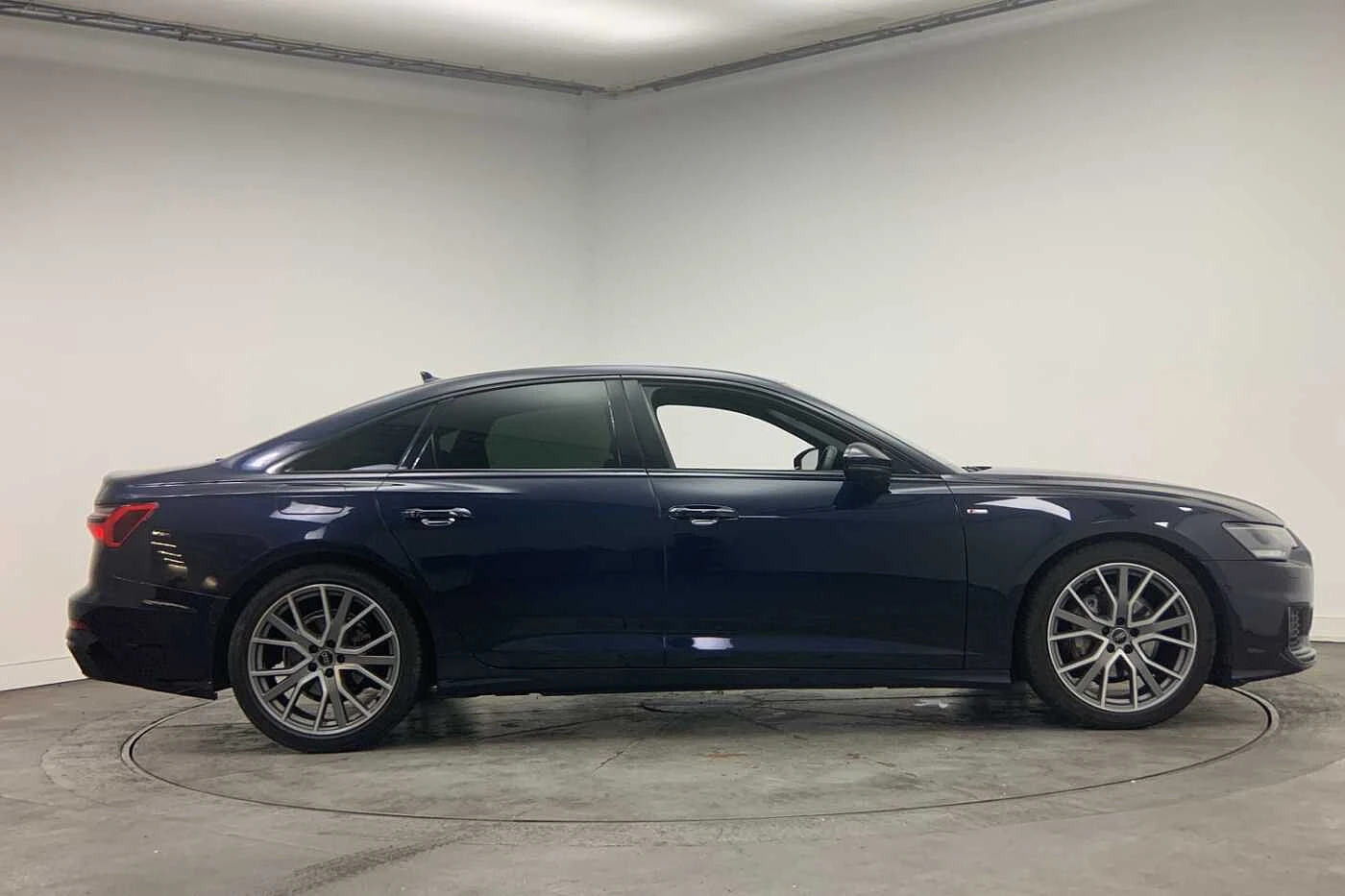 Audi-A6-image-3