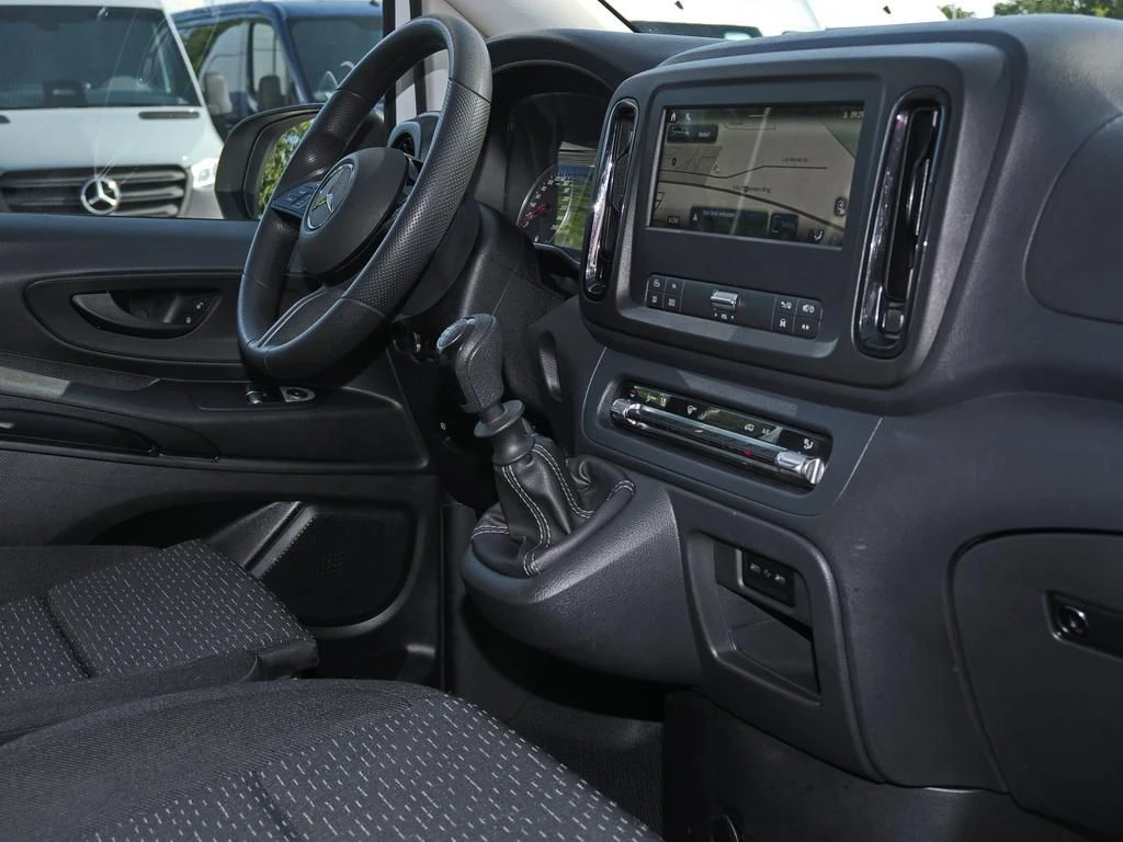 Mercedes-Benz-Vito 116-image-9
