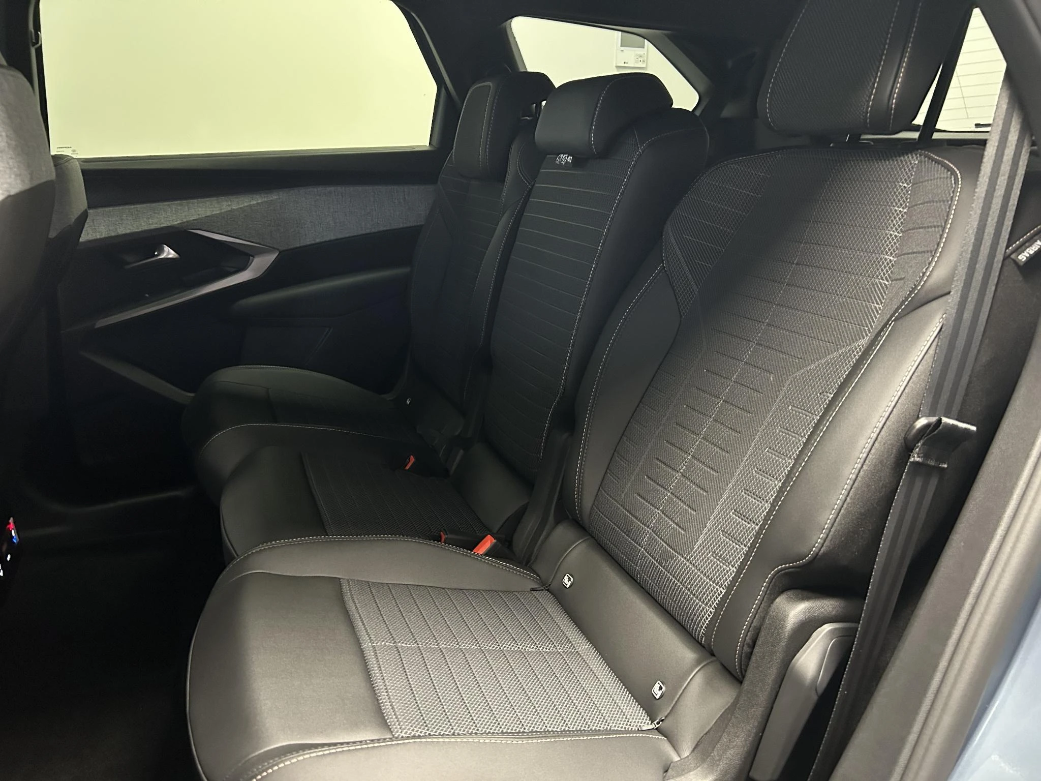 Peugeot-5008-image-15
