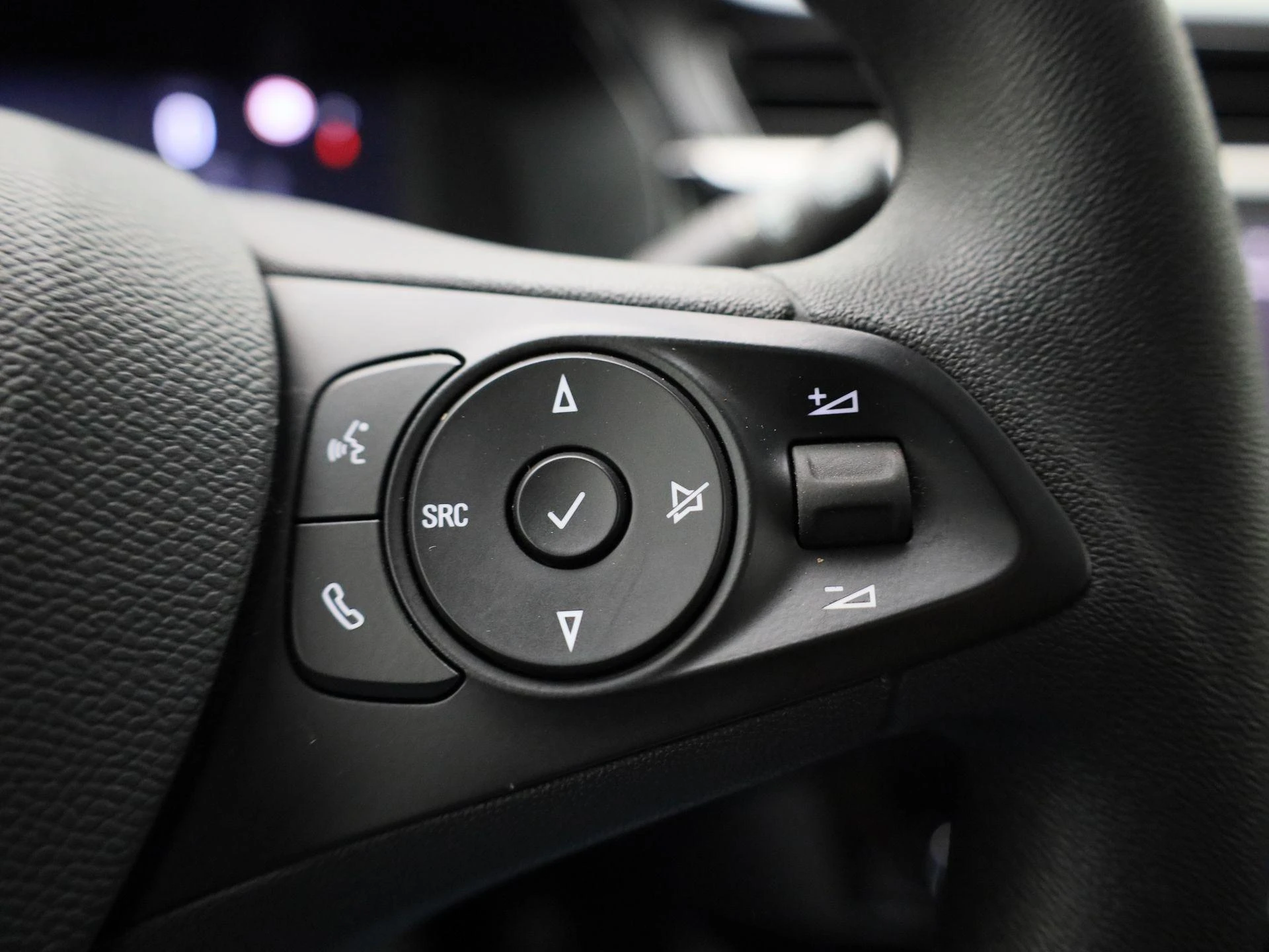 Opel-Corsa-e-image-18