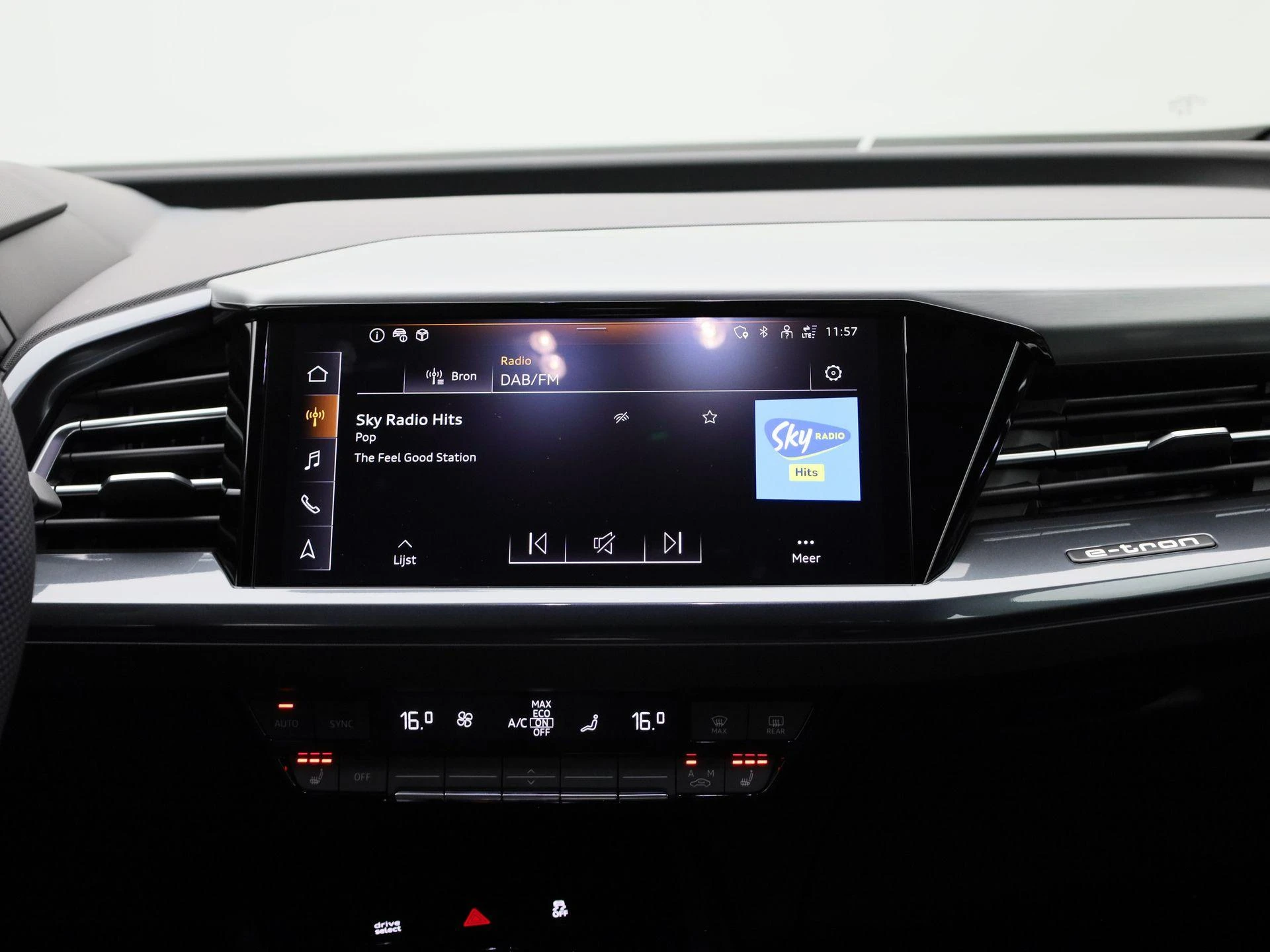 Audi-Q4 e-tron-image-8