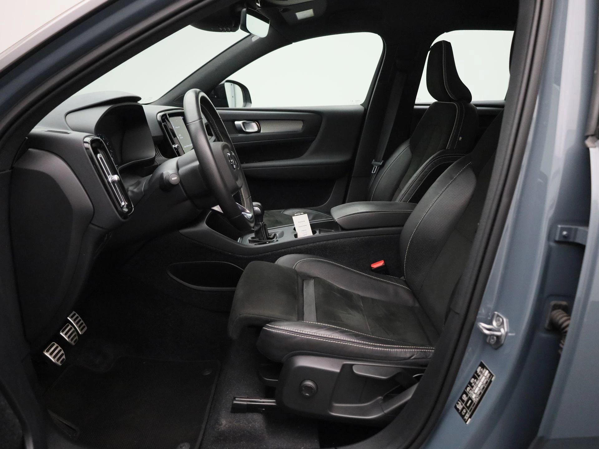 Volvo XC40 T2 R-Design