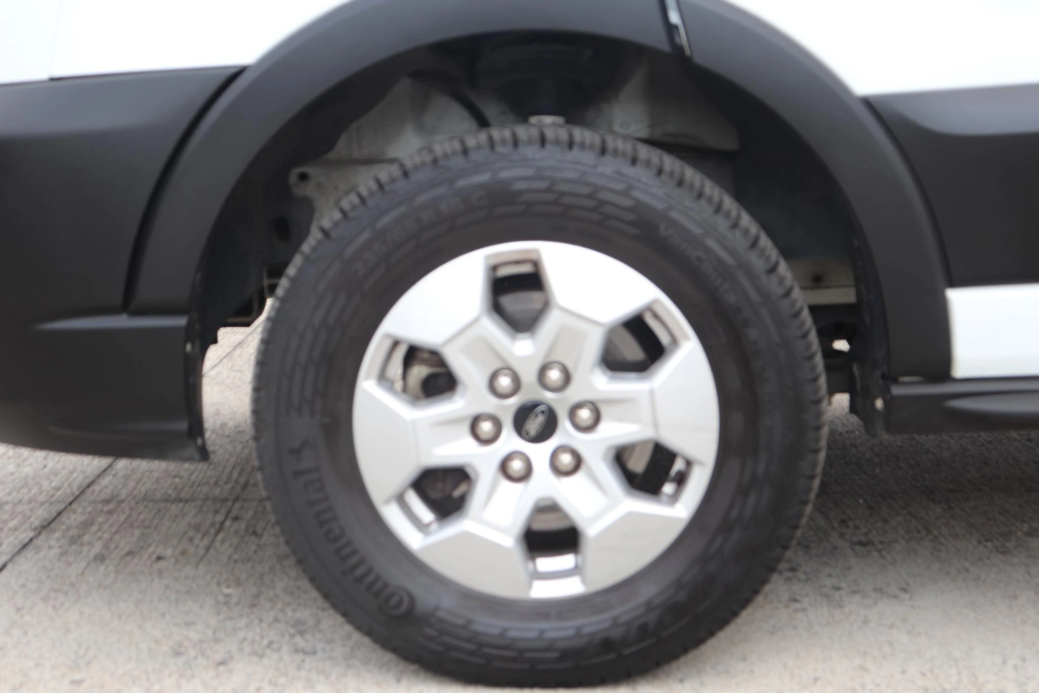 Ford-E-Transit-image-15