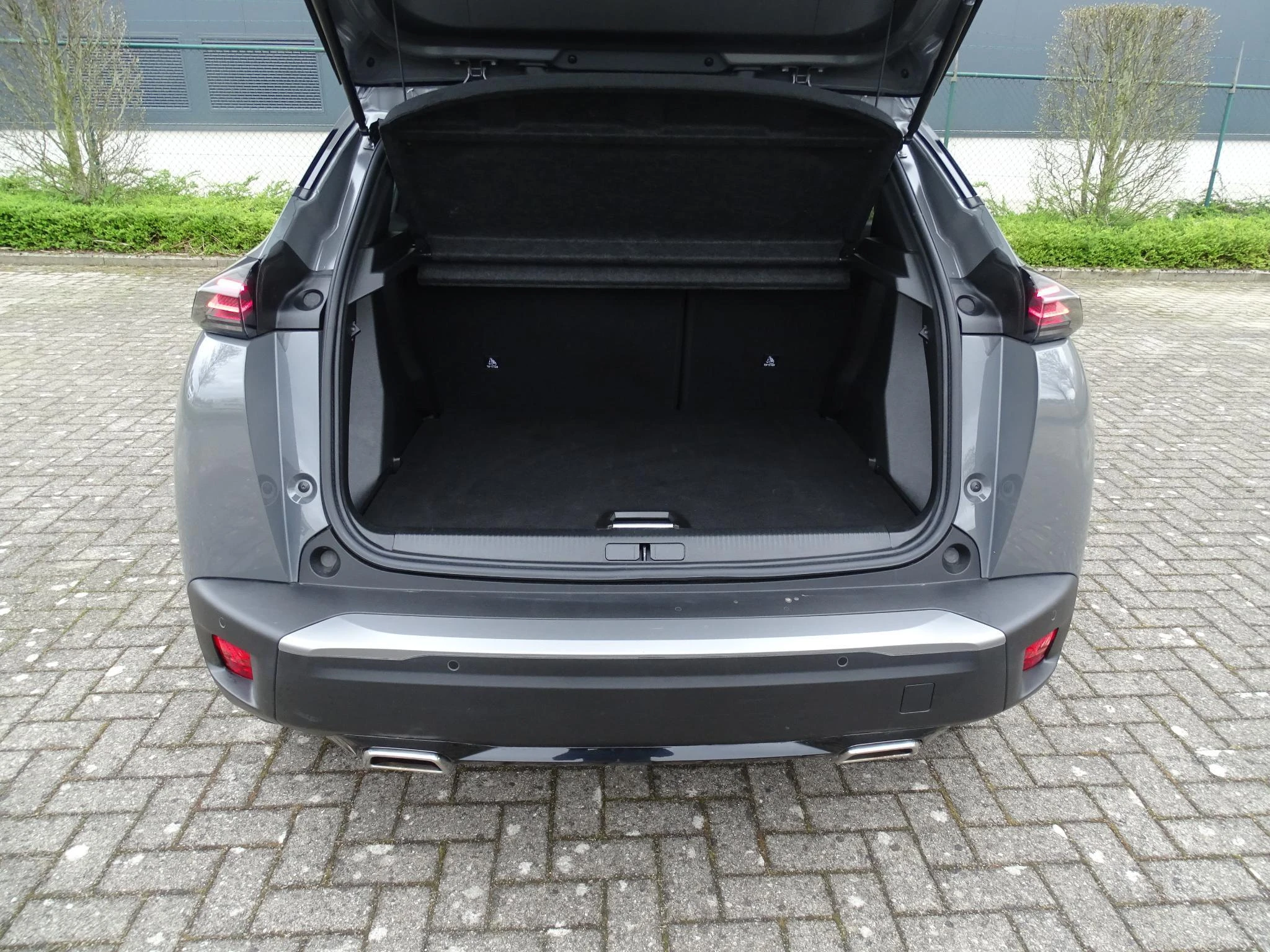 Peugeot-2008-image-18