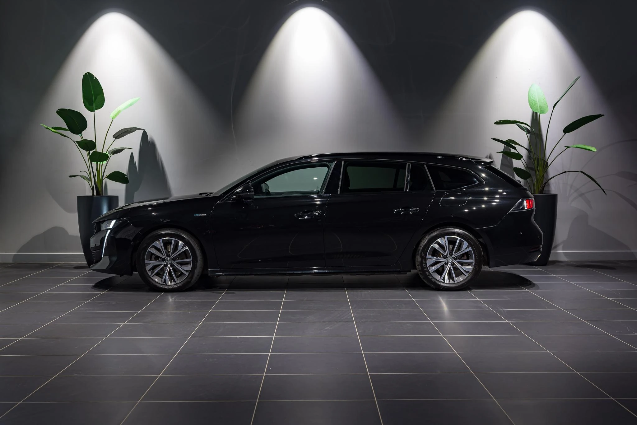 Peugeot-508-image-2