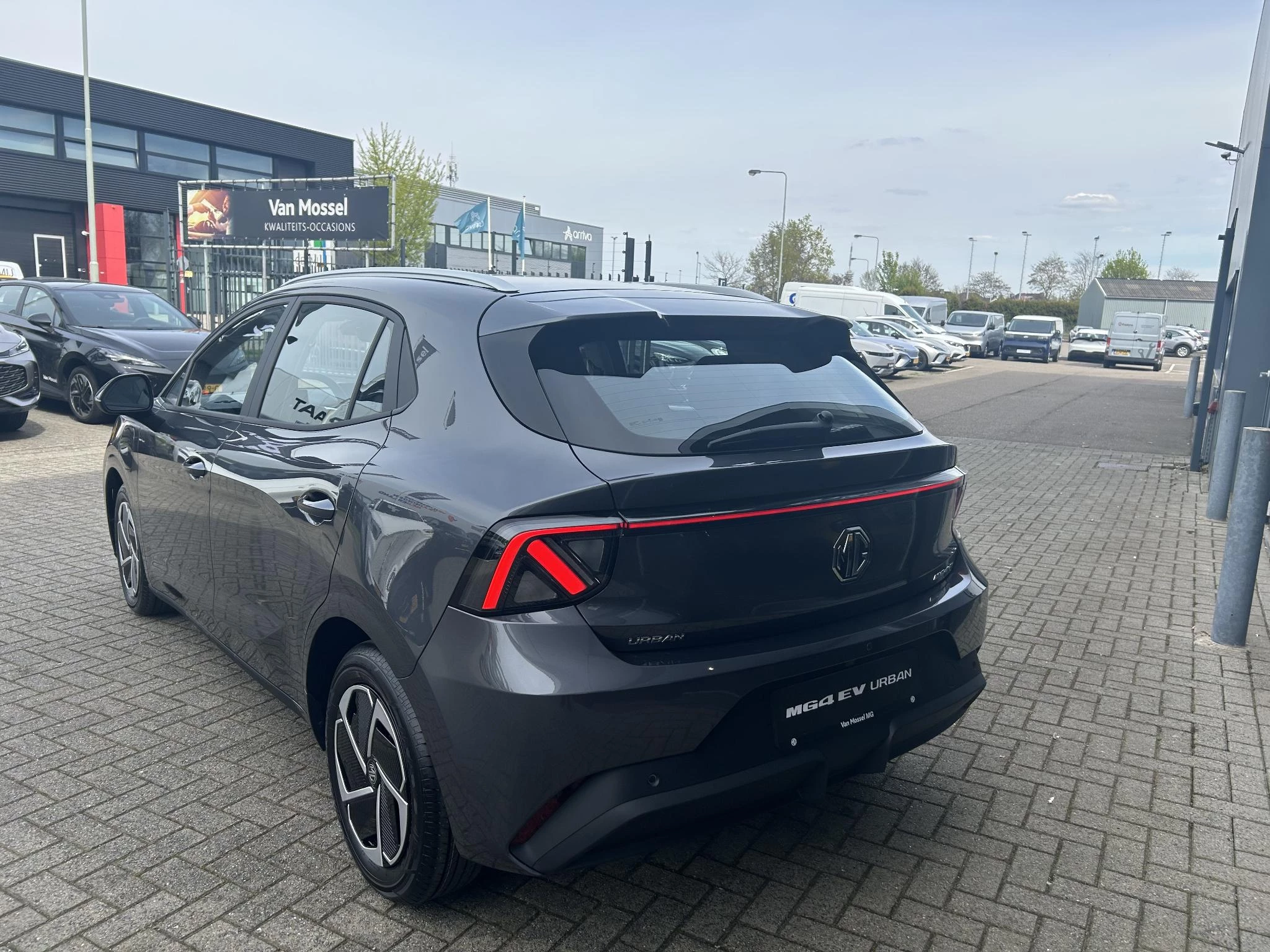 MG-MG4 EV Urban-image-5