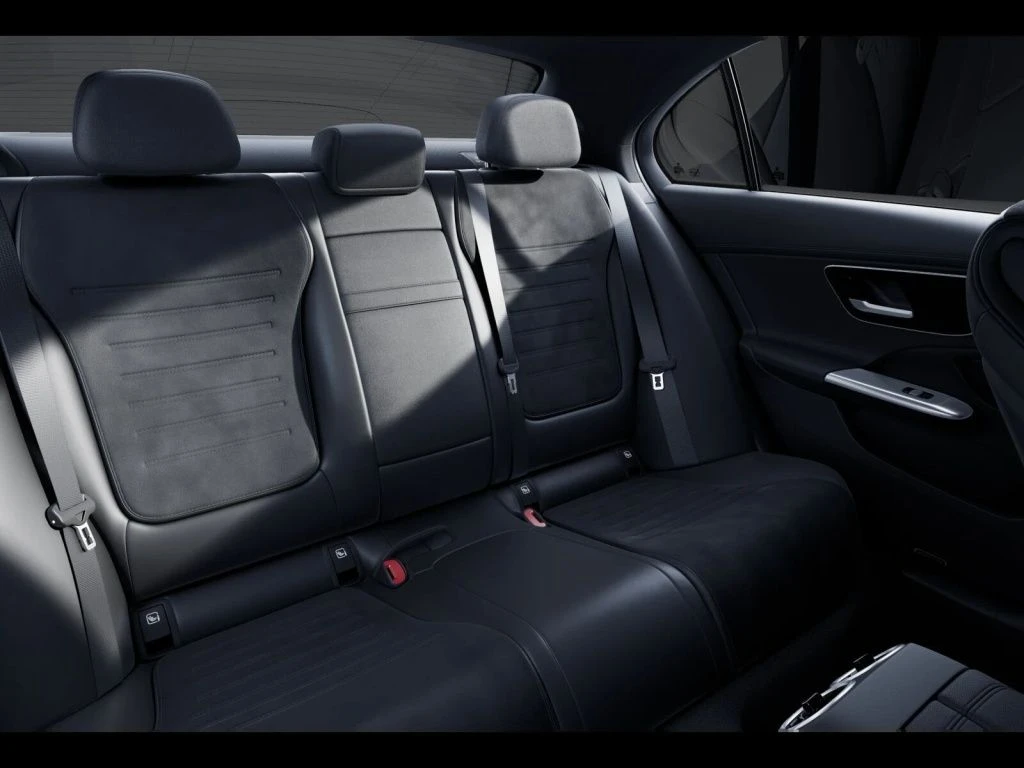 Mercedes-Benz-C-Klasse 200 d-image-10