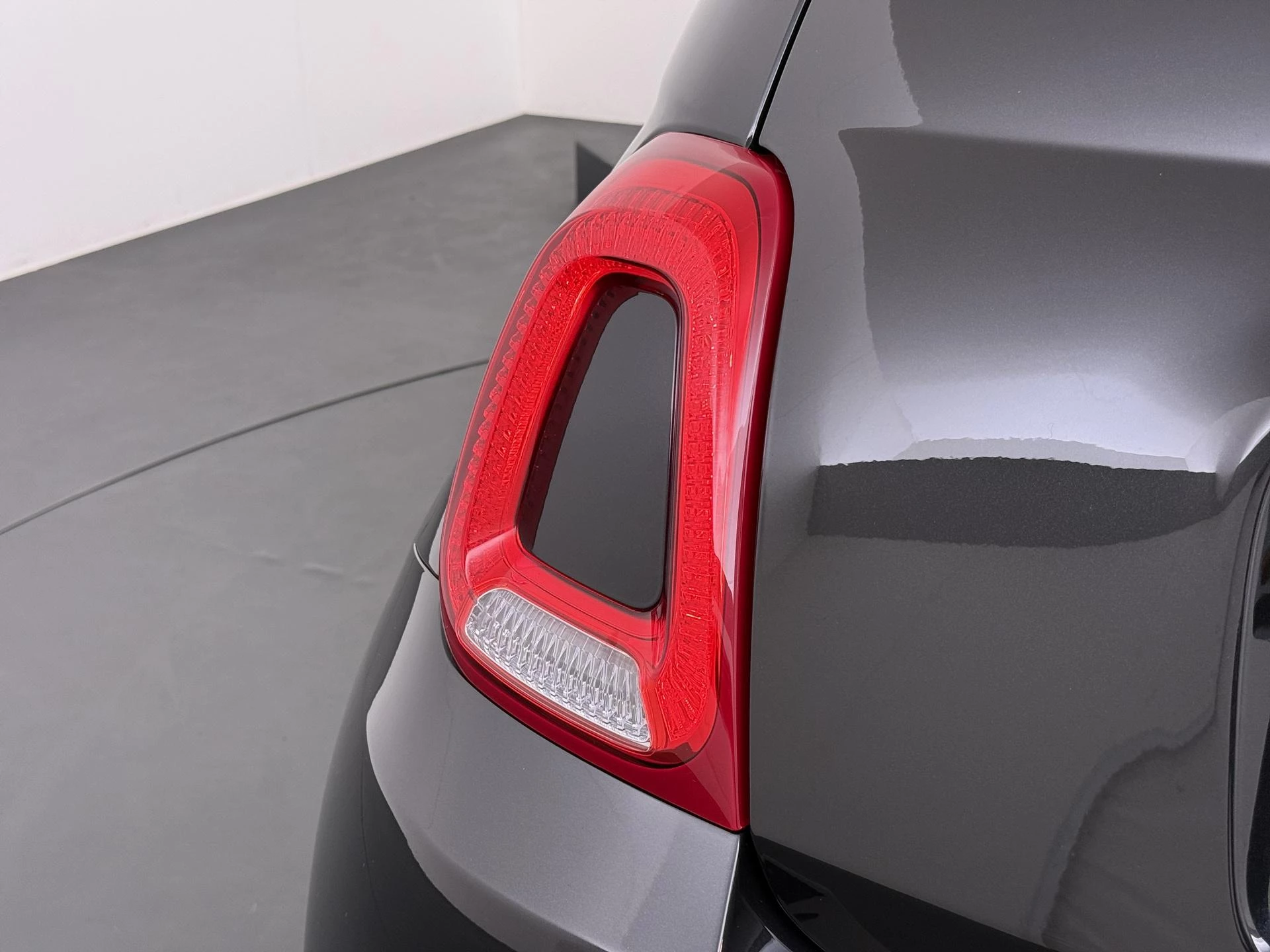 Fiat-500-image-2