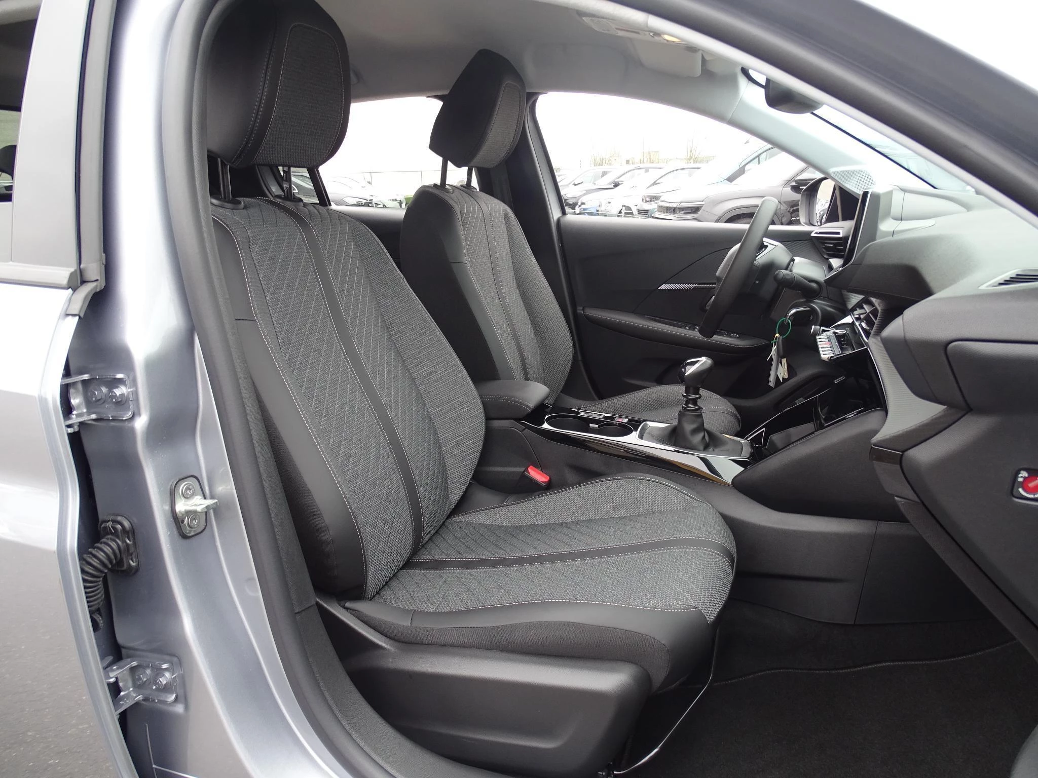 Peugeot 208 1.2T Allure